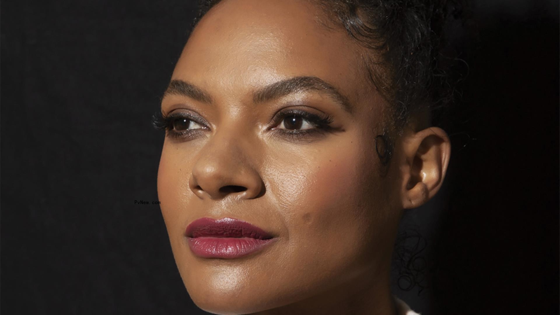 Grammy Nominee Allison Russell Inks Deal for Memoir With Flatiron Books