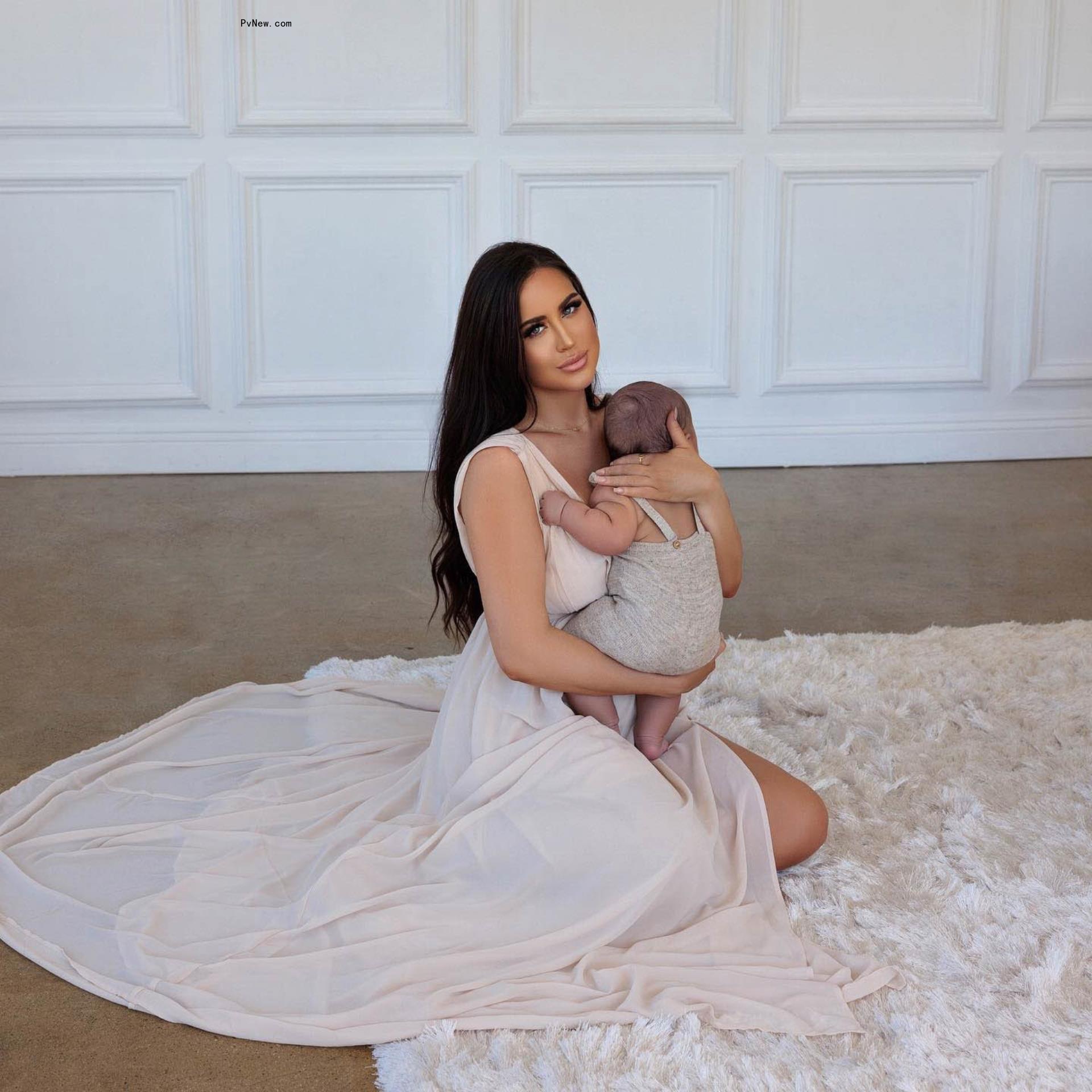 Maralee Nichols and son Theo