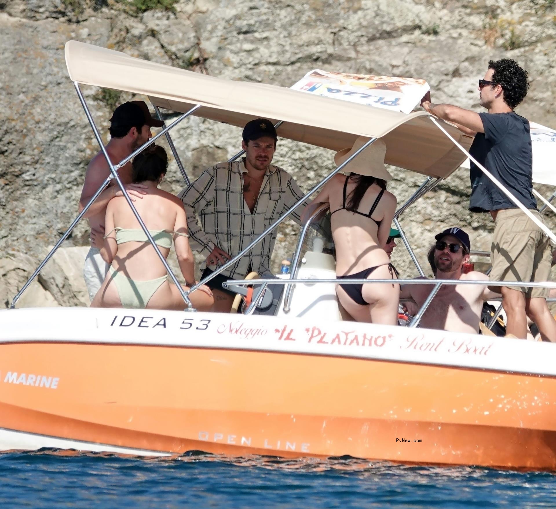 Harry Styles, James Corden and friends on a boat