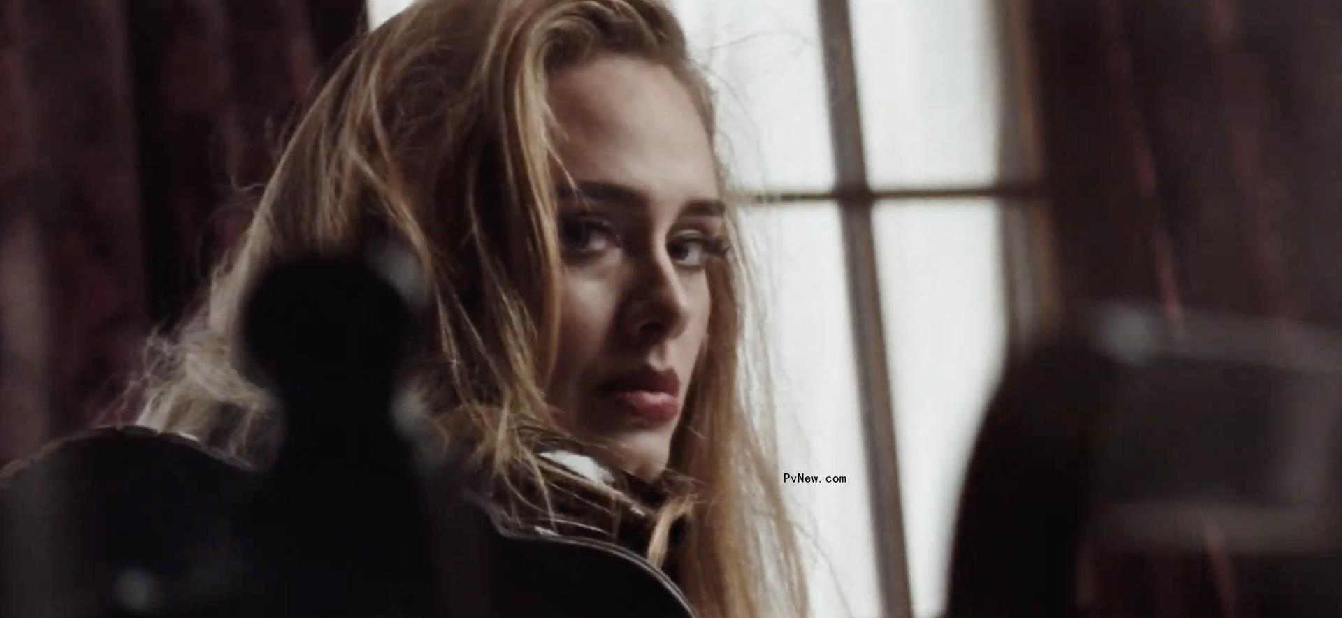Adele FaceTimes With Forgiving Fans After Las Vegas Residency Postponement