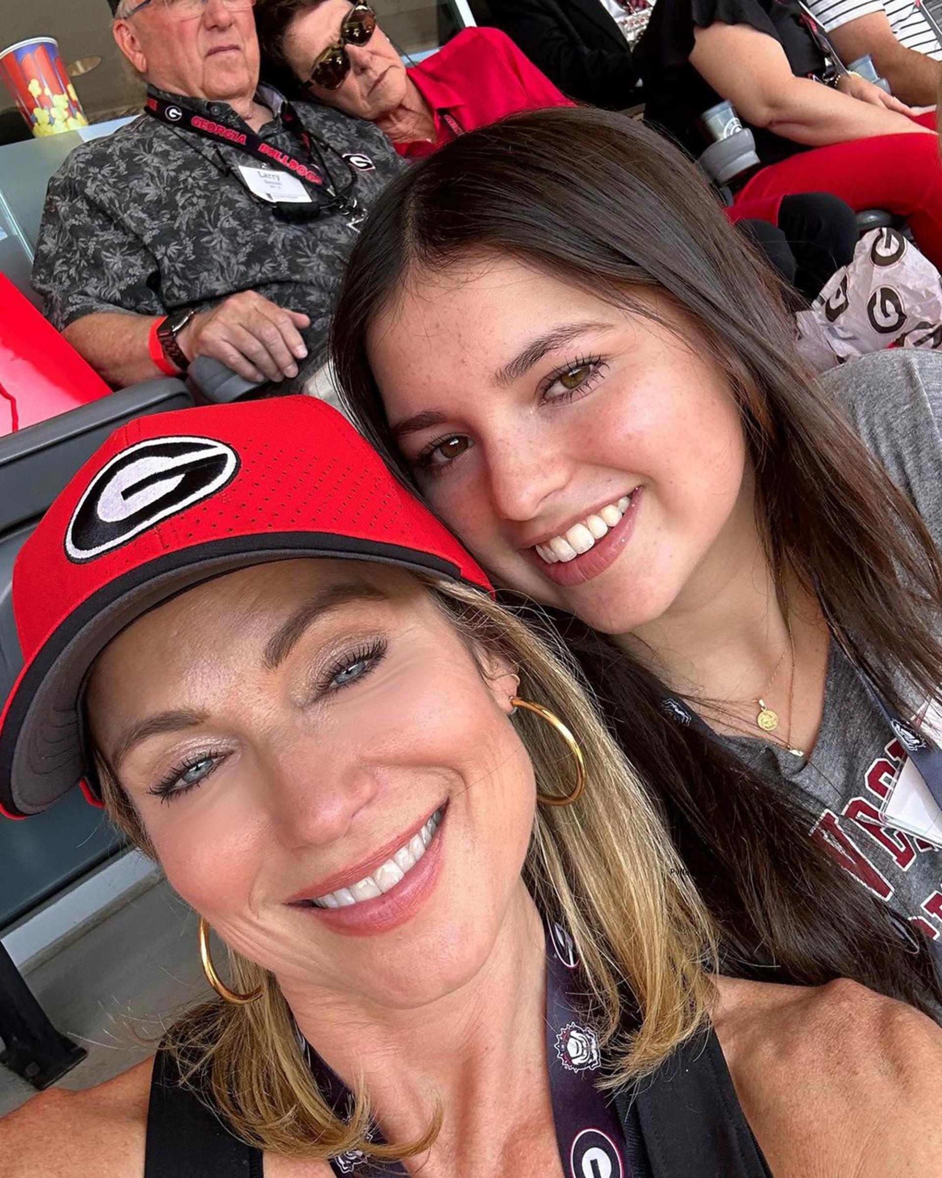 Amy Robach and her daughter