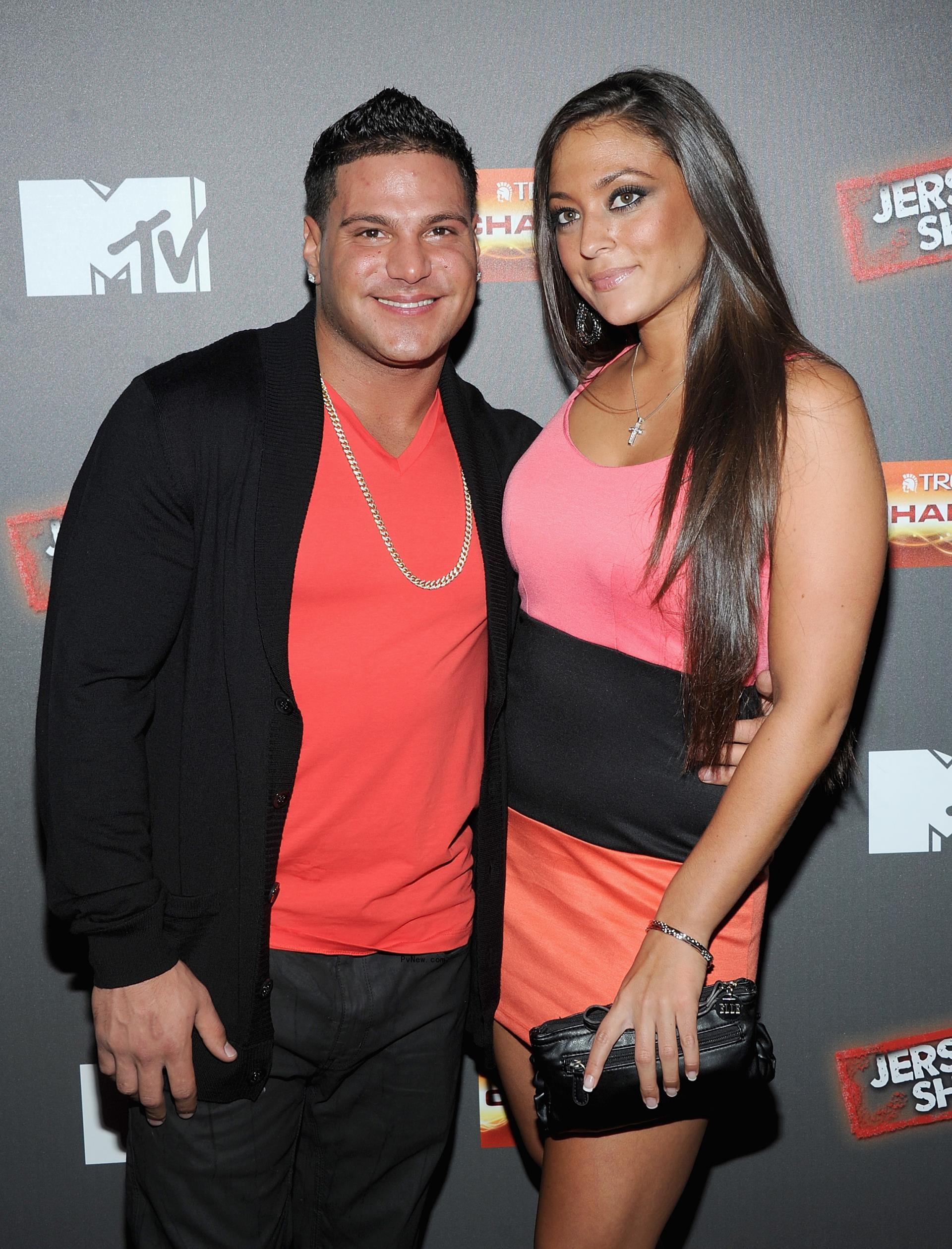 Ro<i></i>nnie Ortiz-Magro and Sammi