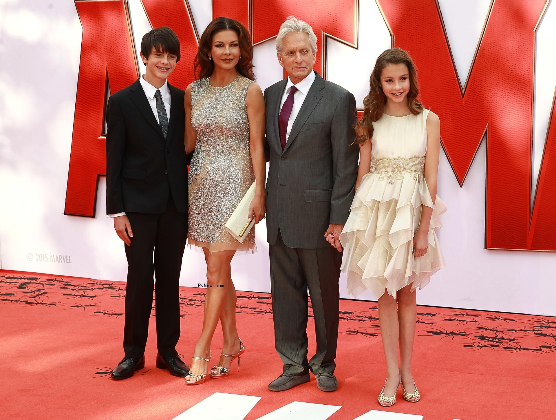Catherine Zetas Jo<i></i>nes and Michael Douglas with their children Dylan and Carys