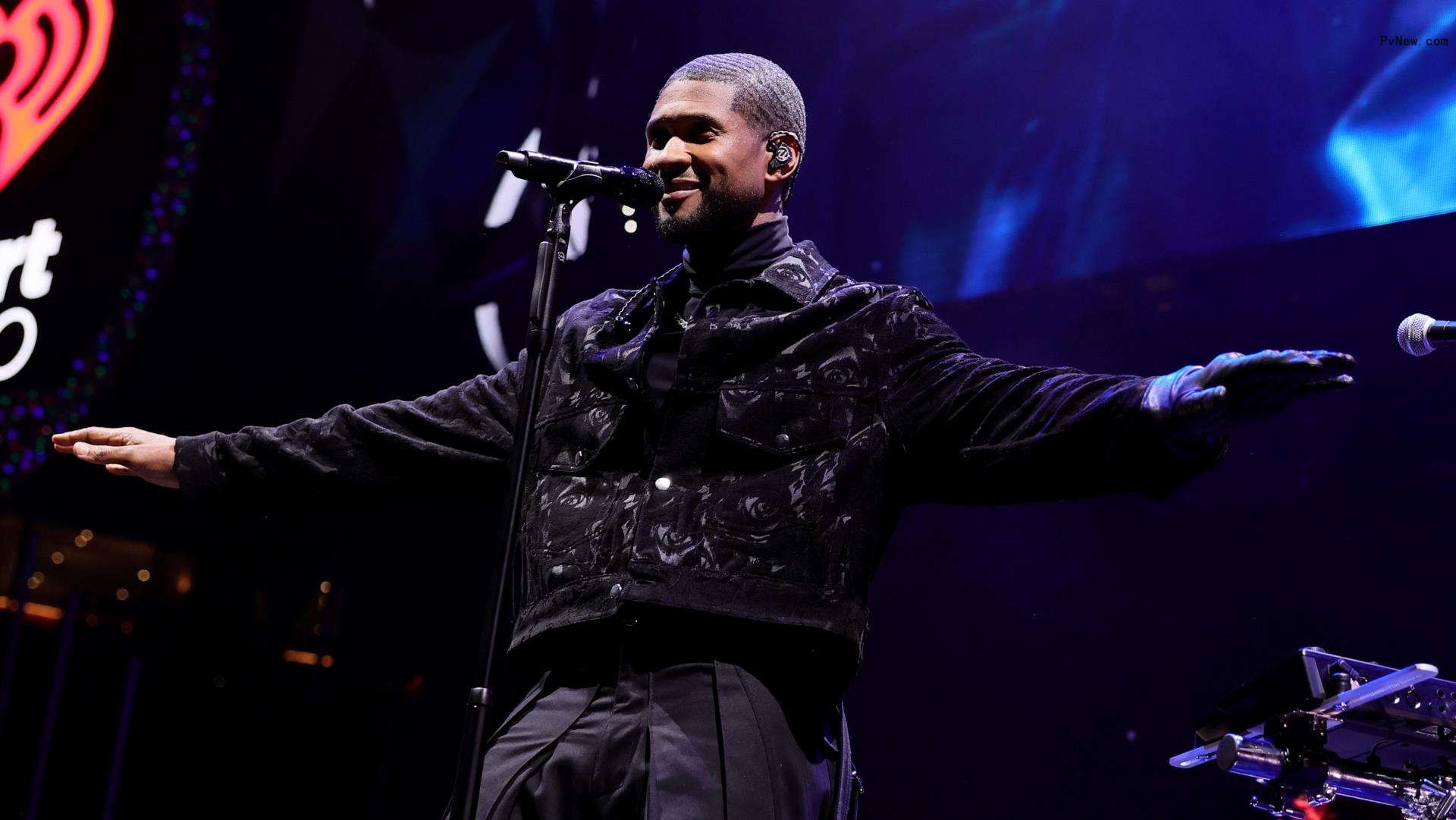 Usher Announces ‘Past Present Future’ 2024 North American Tour Dates