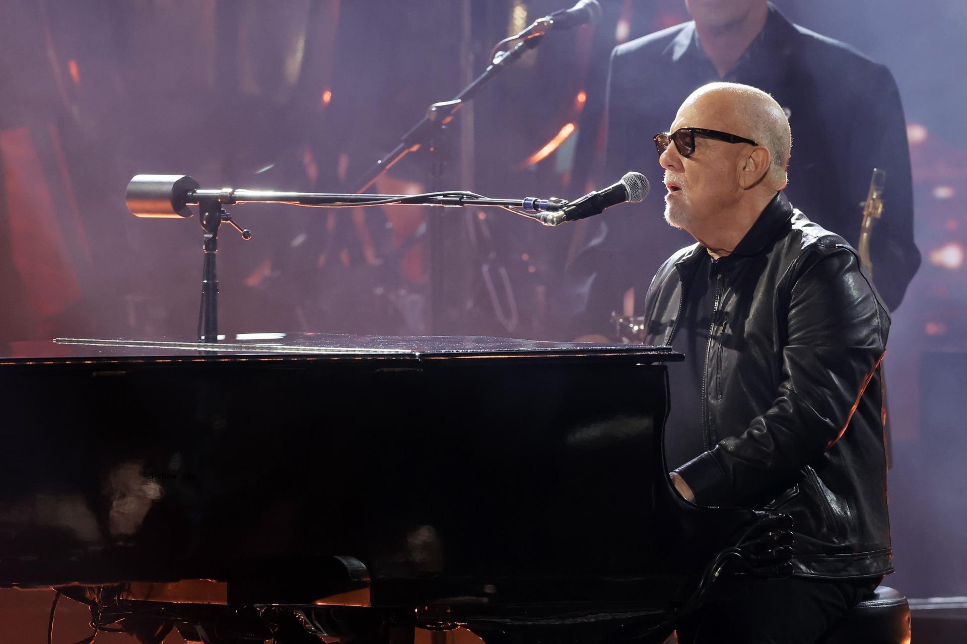 Billy Joel Live-Debuts New Song ‘Turn the Lights Back On’ in Soulful Grammys Performance