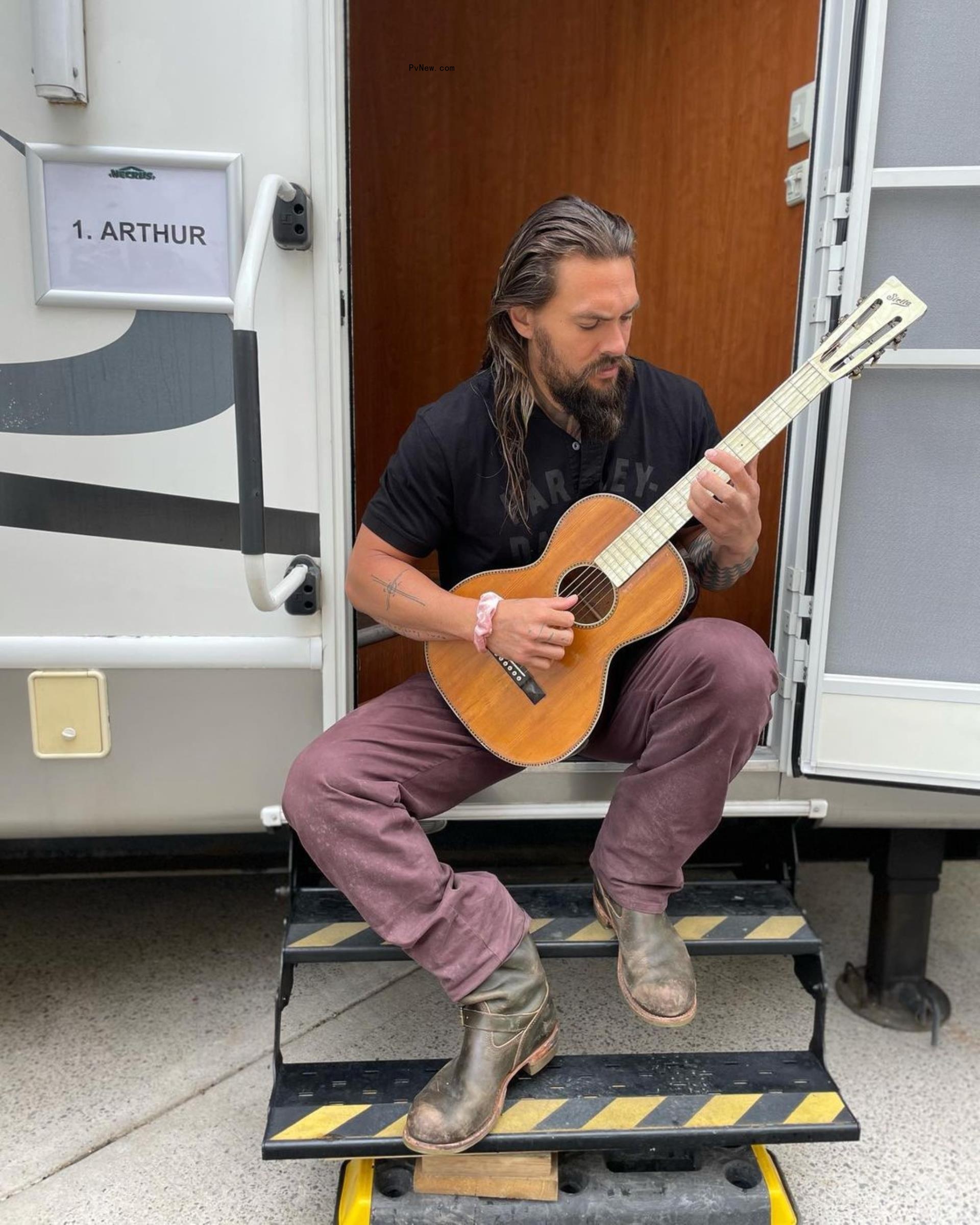 Jason Momoa 