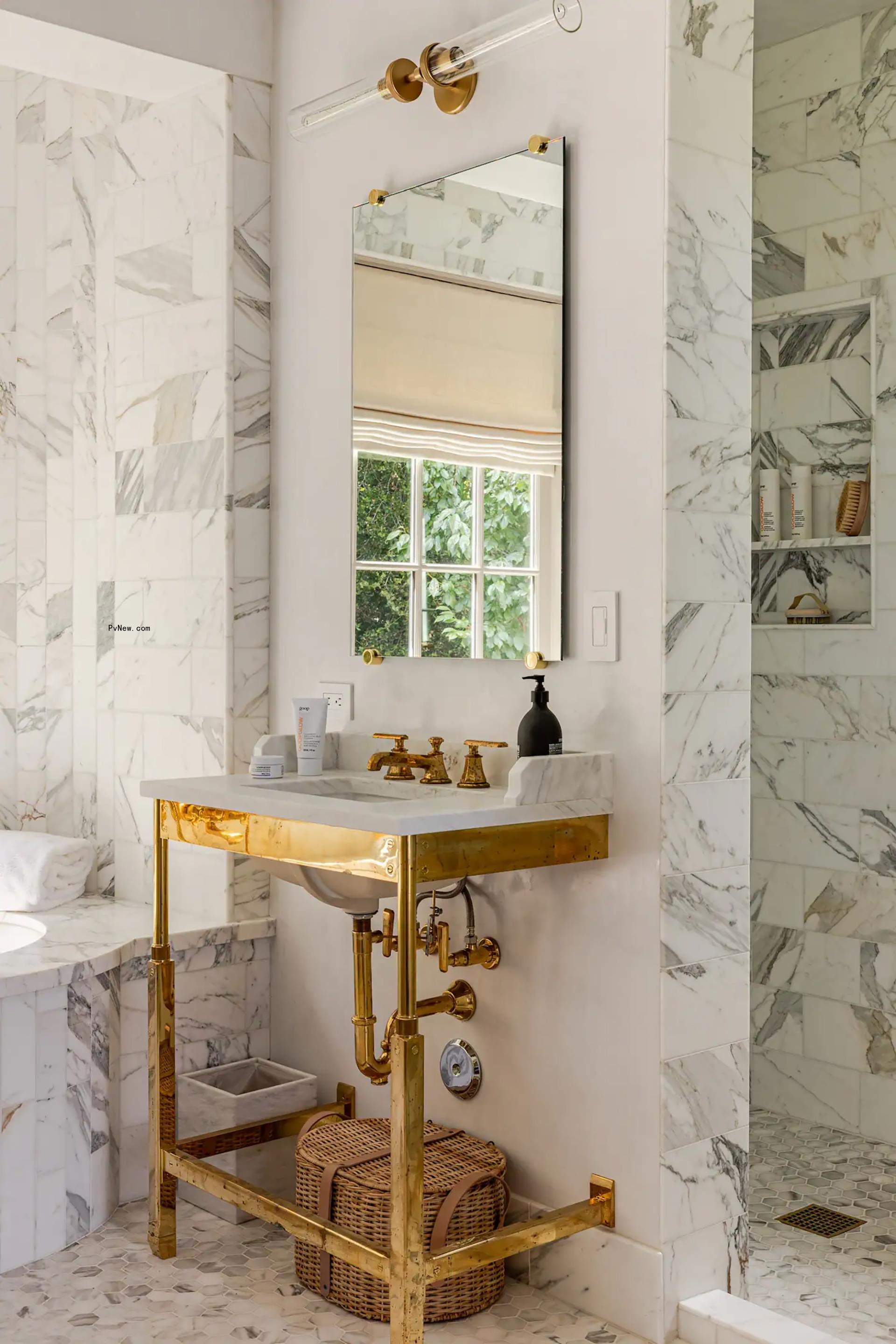 Gwyneth Paltrow's Mo<i></i>ntecito guesthouse