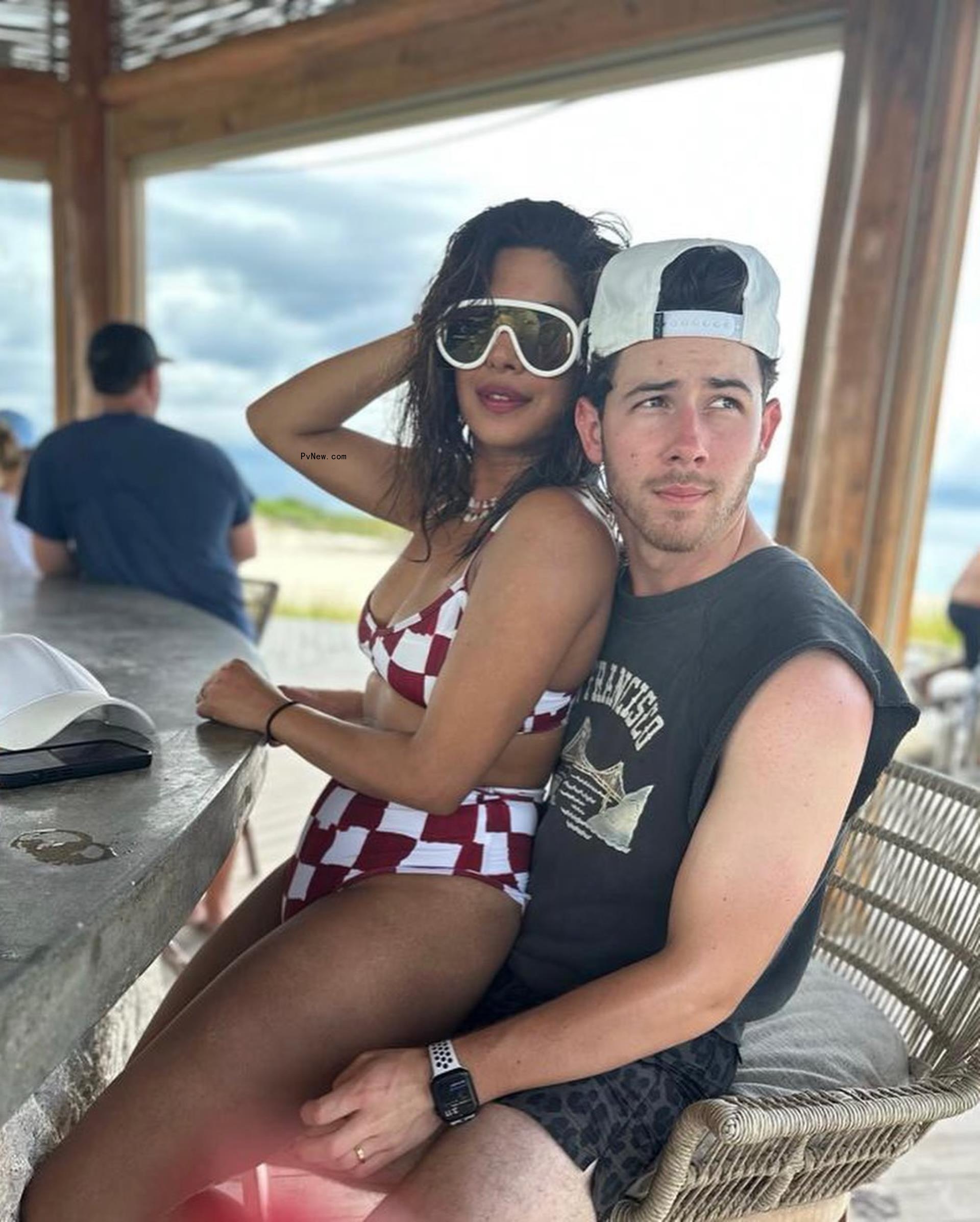 nick jo<i></i>nas and priyanka 