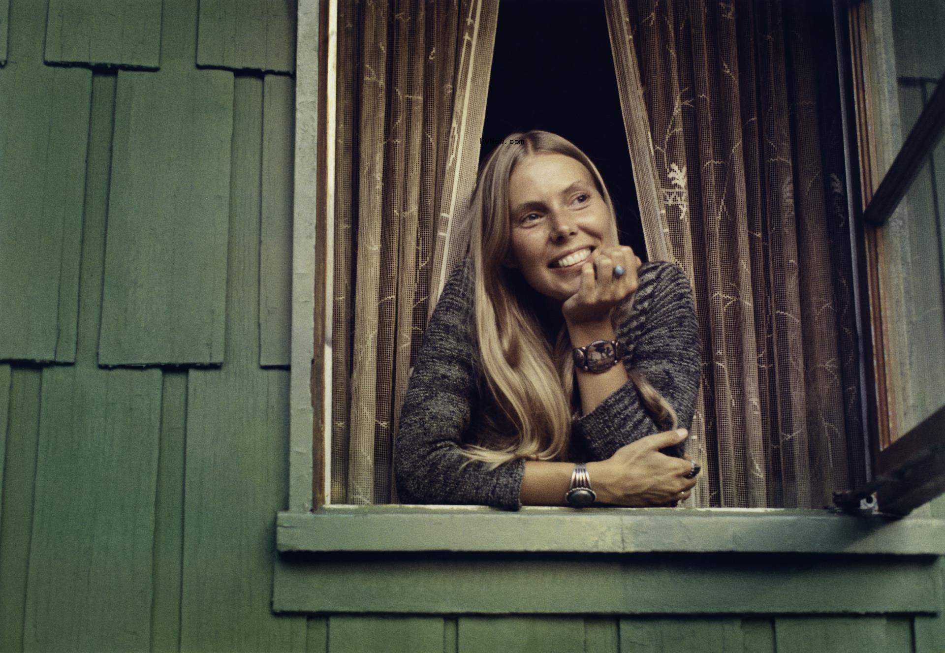 Why Are Some Joni Mitchell Albums Still Available on Spotify, After She’d Asked for Them to Be Removed?