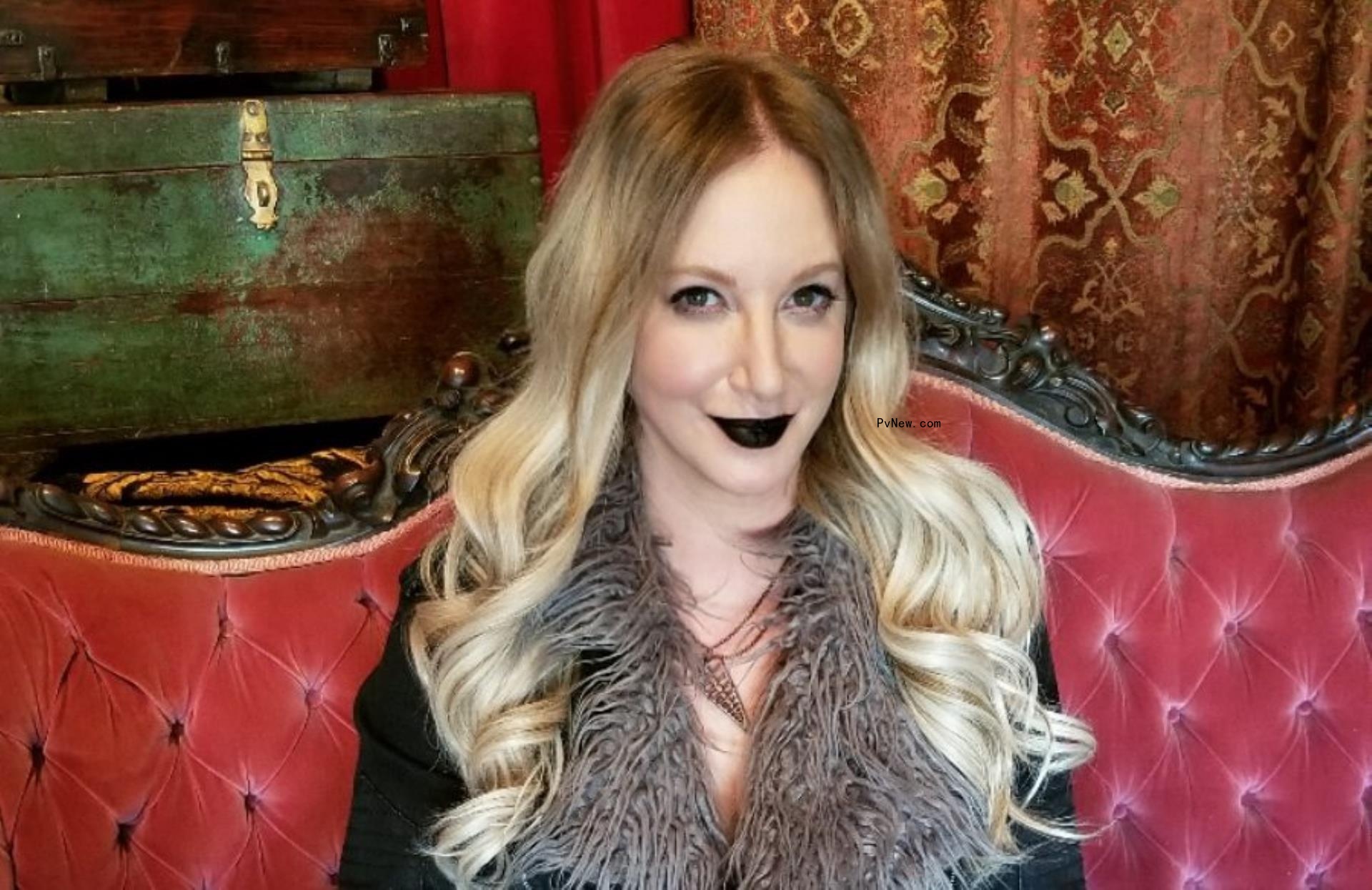 ‘Shadow and Bone’ Author Leigh Bardugo Signs With WME