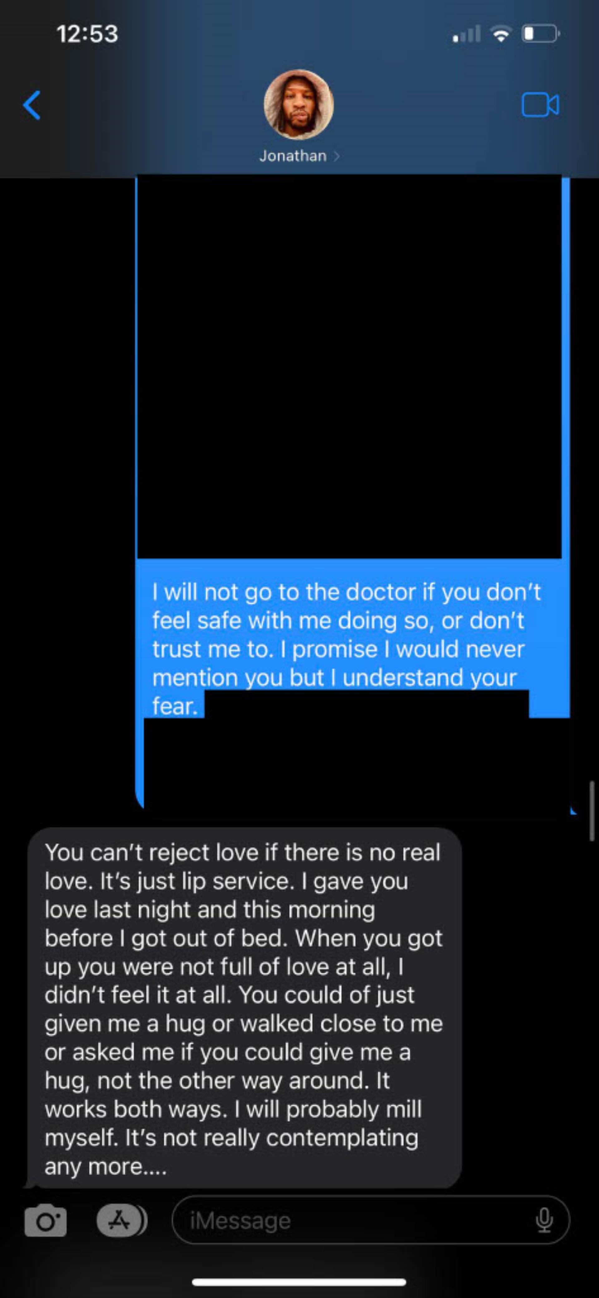 Disturbing Jo<i></i>nathan Majors Texts and Audio Released in Court: ‘I’m a Great Man’ and ‘Doing Great Things for My Culture and the World’