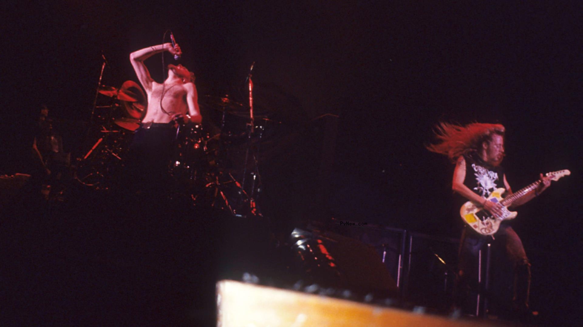 Estates of Alice in Chains’ Layne Staley and Mike Starr Sell Music Rights to Primary Wave