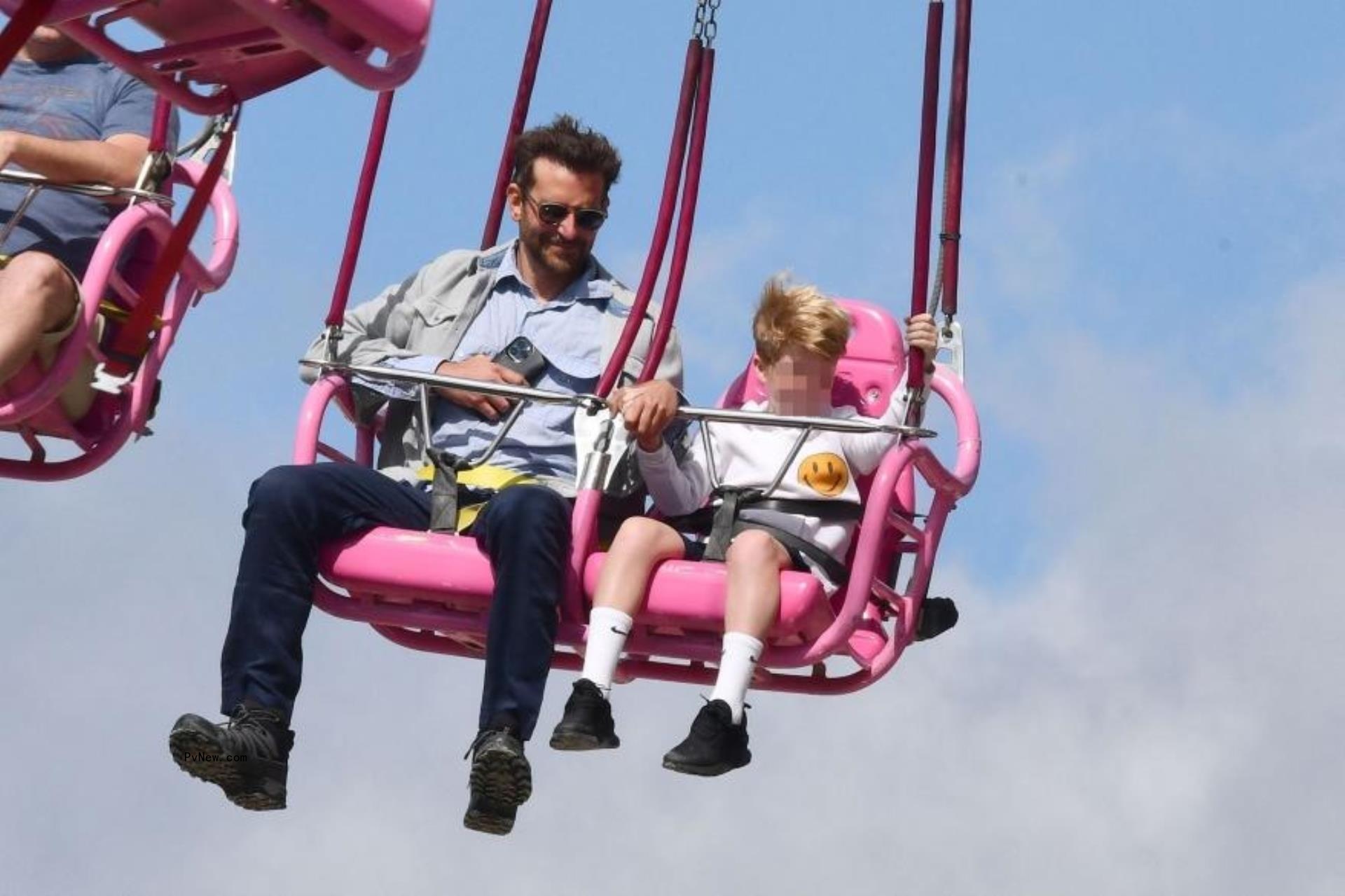 Bradley Cooper at fair with daughter