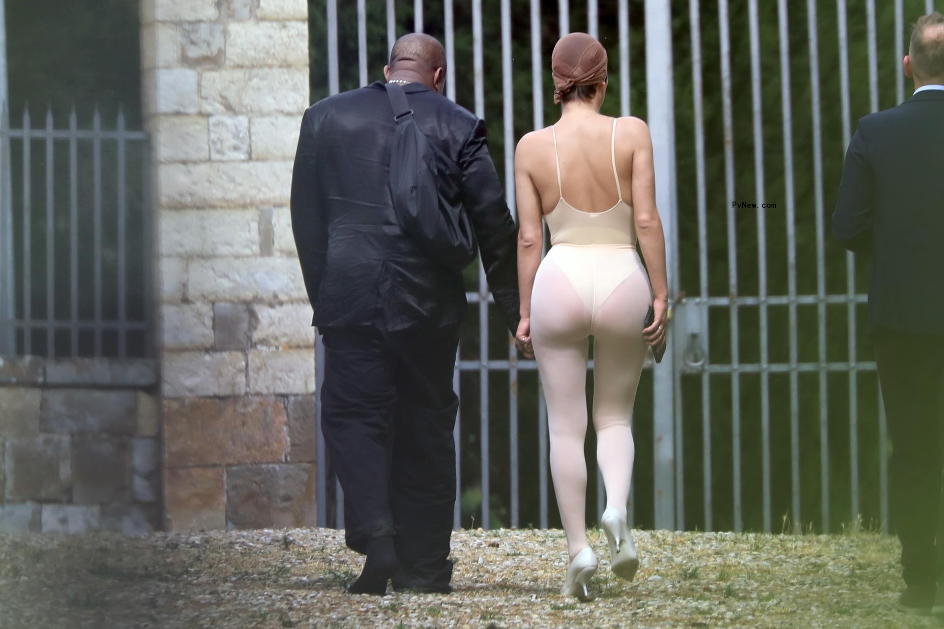 kanye west girlfriend