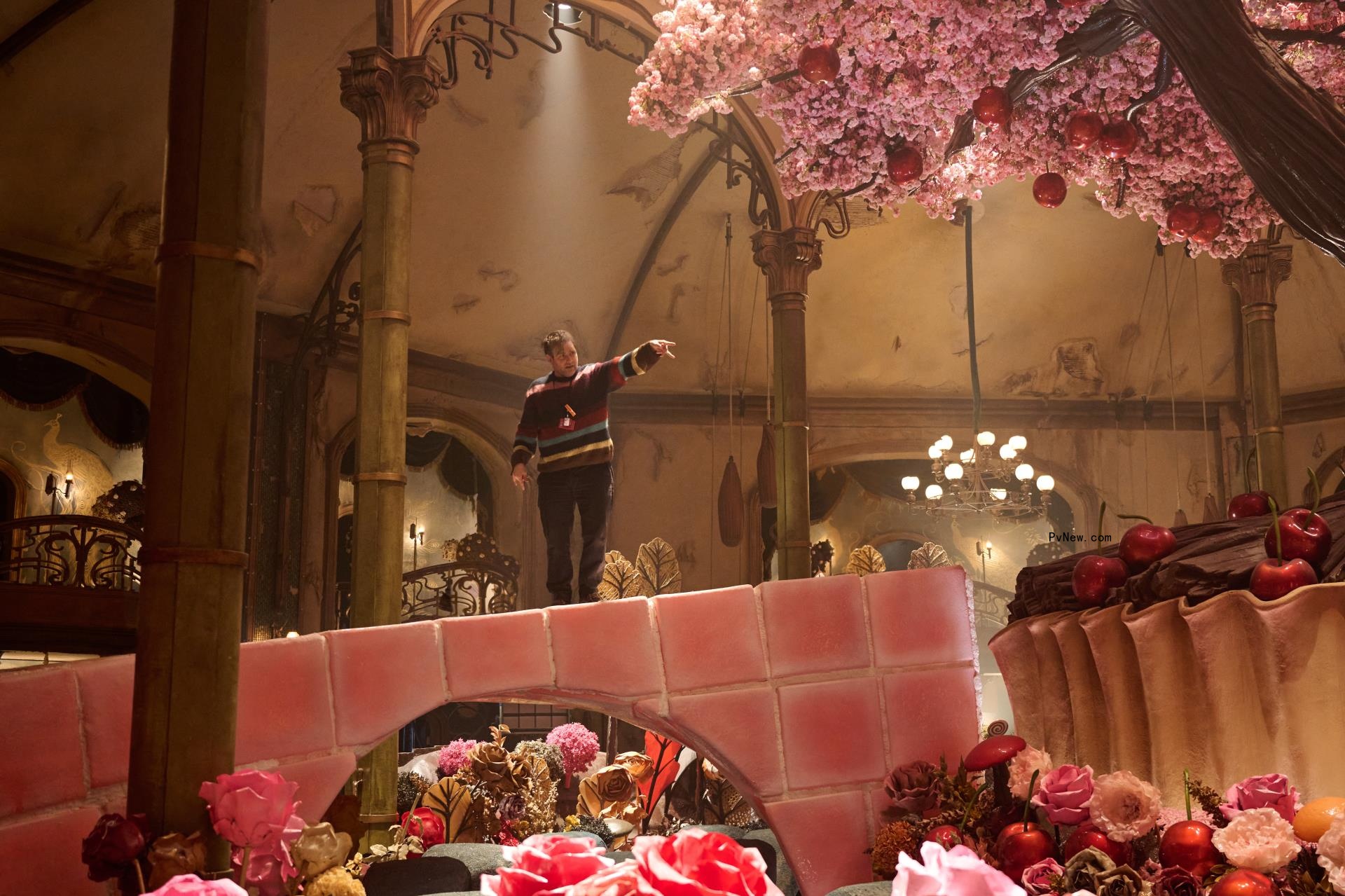 ‘Wonka’ Production Designer on Building a Whimsical City ba<i></i>sed on Nostalgia: ‘You Can Co<i></i>nnect With an Audience That Way’
