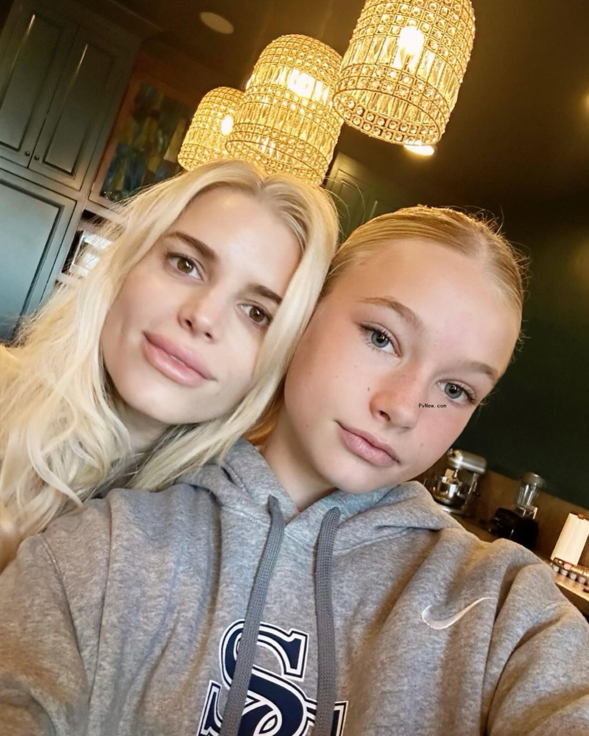 Jessica Simpson with her daughter Maxwell.