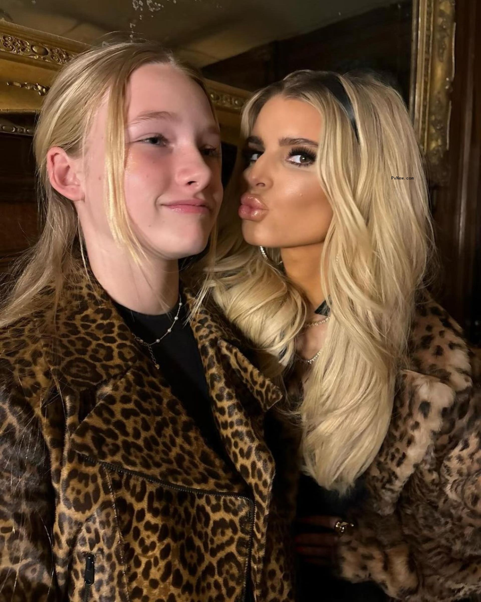 Jessica Simpson and her daughter Maxwell
