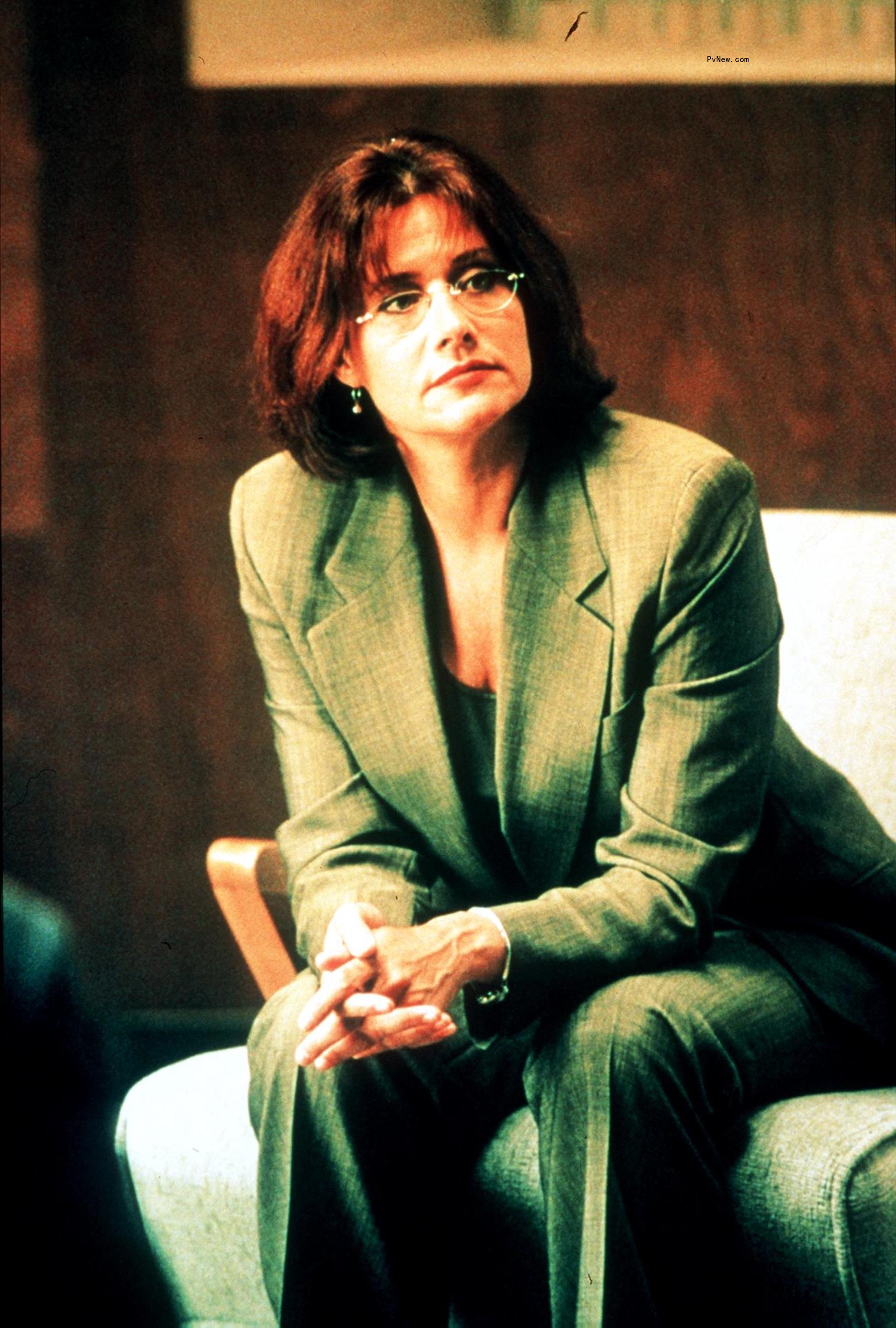 Lorraine Bracco in