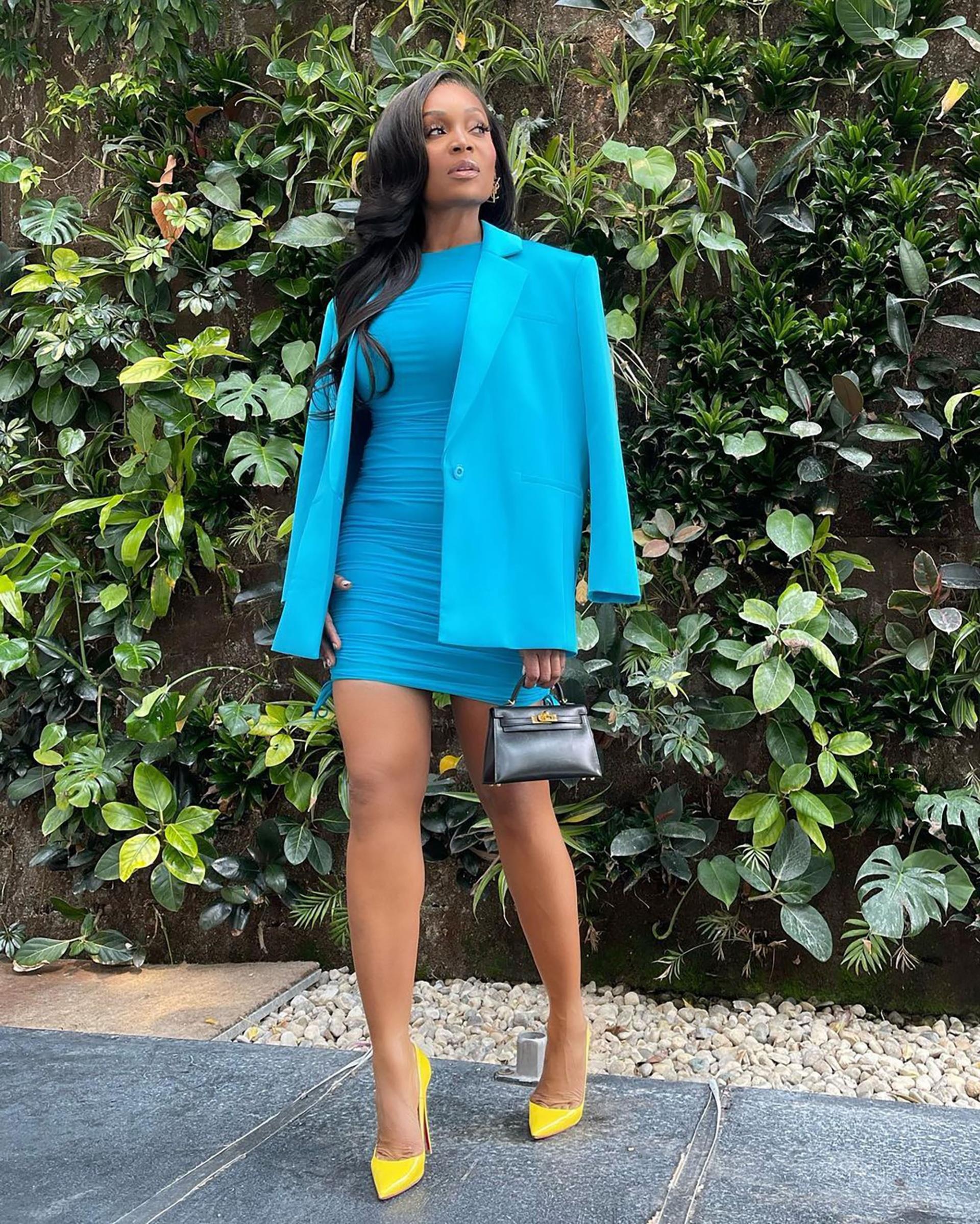 Marlo Hampton posing