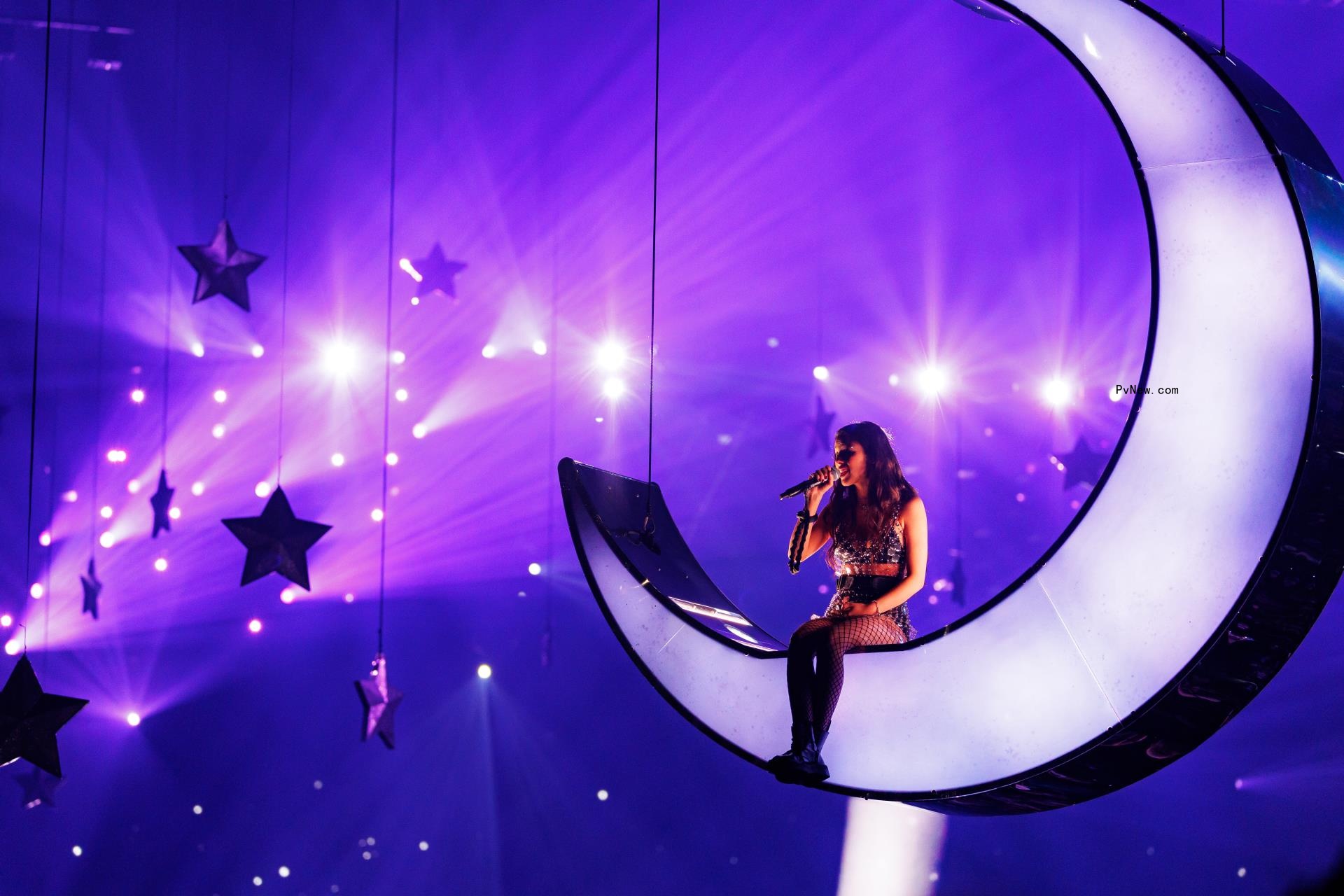 Olivia Rodrigo Is the Actual Rock Star We’ve Needed in a Galvanizing ‘Guts Tour’ Opening: Co<i></i>ncert Review
