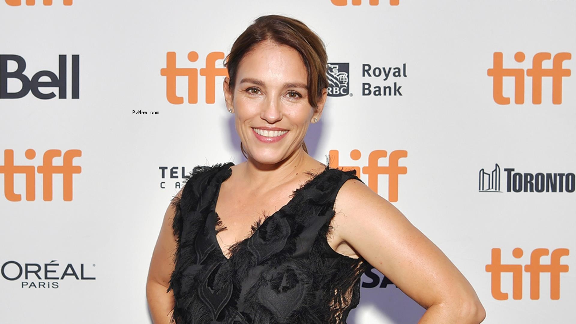 Original Pink ‘Power Ranger’ Amy Jo Johnson Writing New Comic Book Series: ‘It’s My Version’