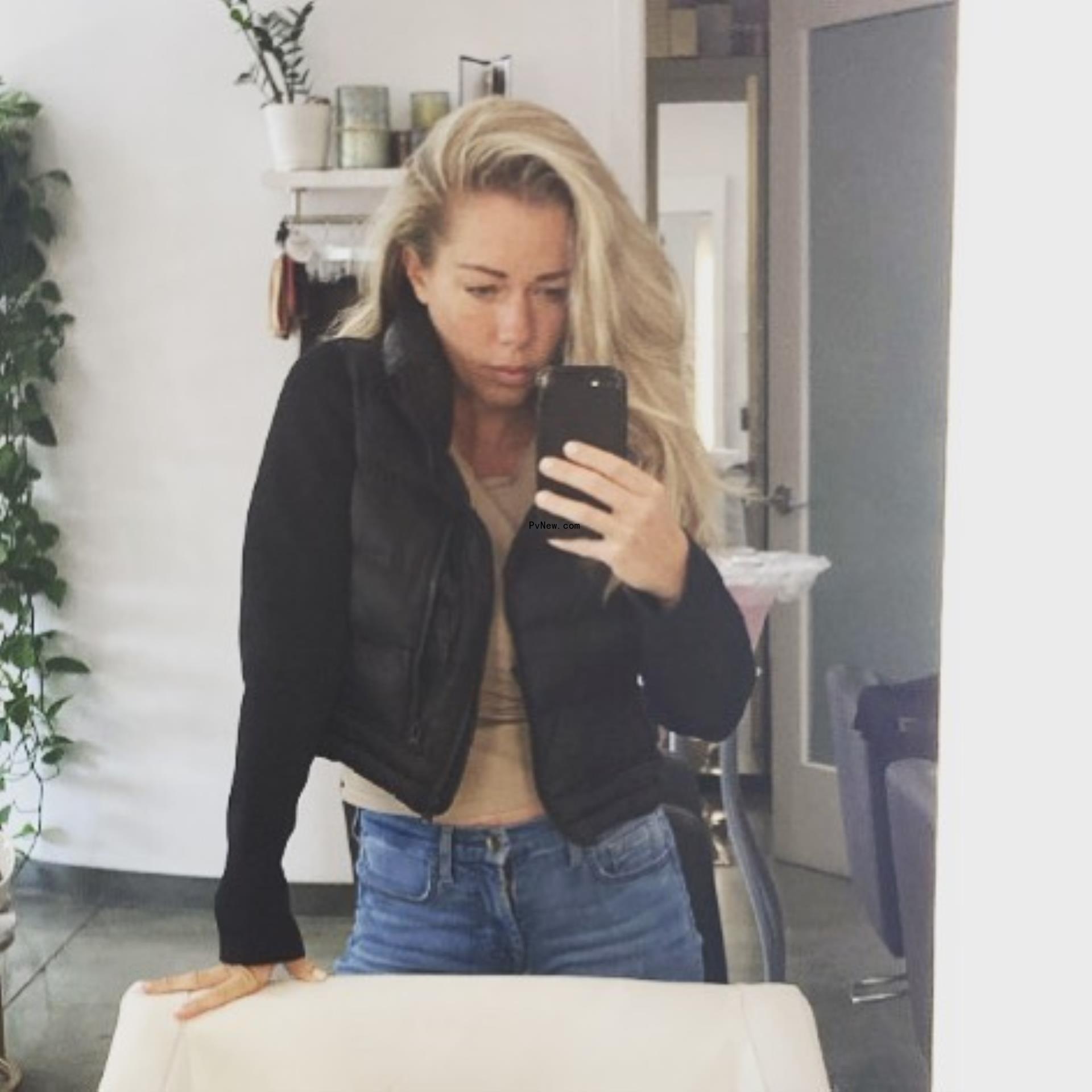 Kendra Wilkinson
