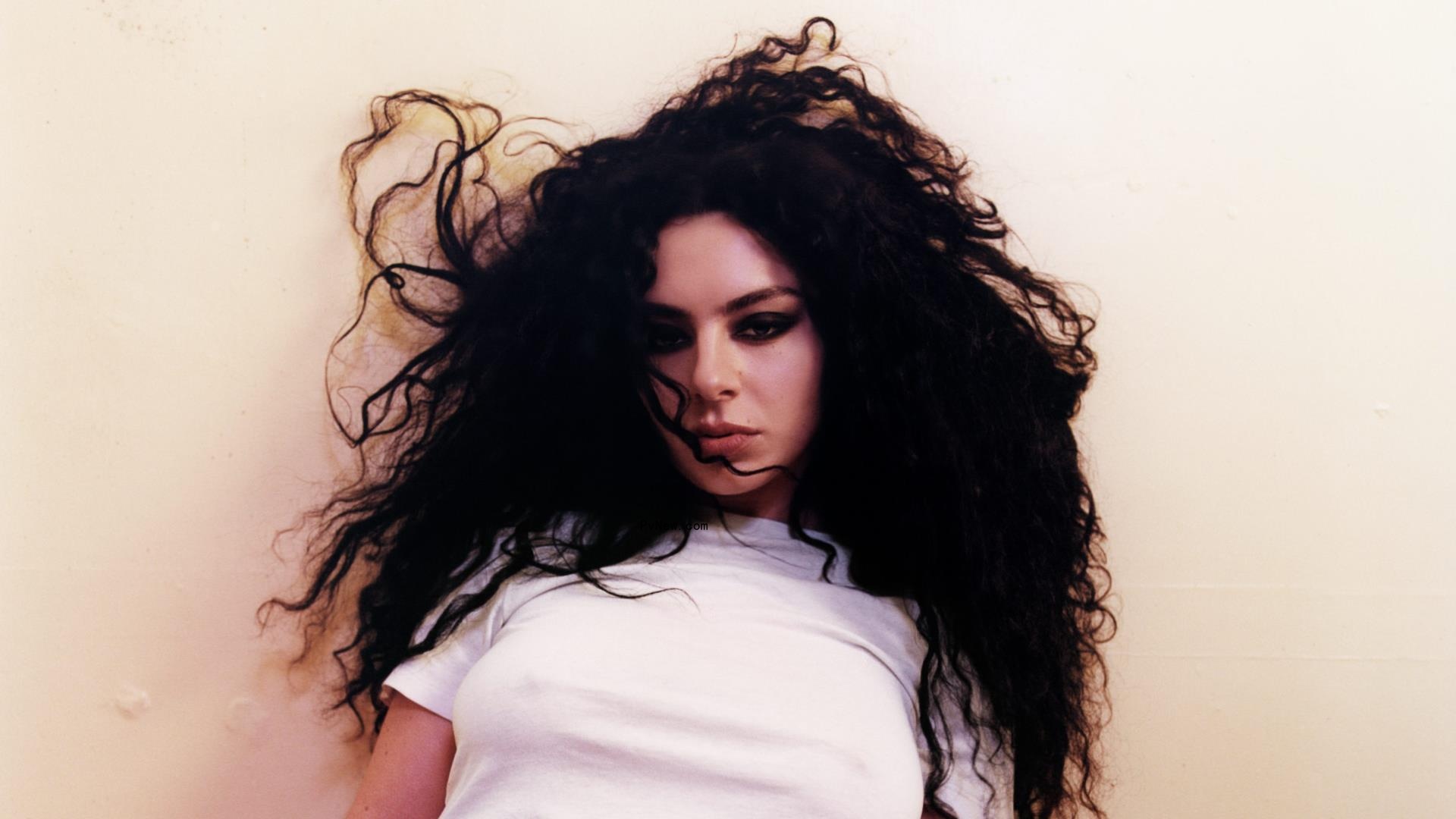 Charli XCX Dro<i></i>ps New Single ‘Von Dutch,’ Announces Summer Release for Sixth Album ‘Brat’