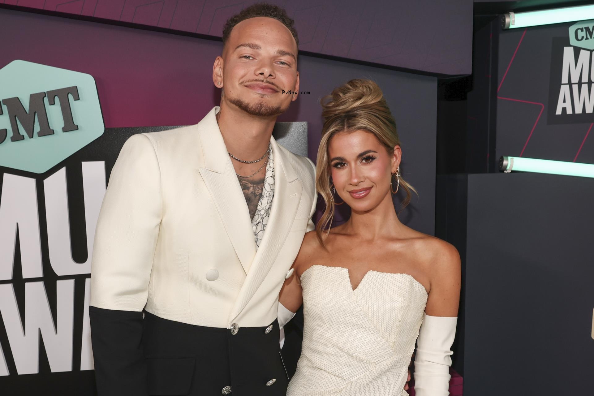CMT Awards Winners List and Gallery: Jelly Roll and Lainey Wilson Win Big; Megan Thee Stallion and Shania Twain Stun on Red Carpet