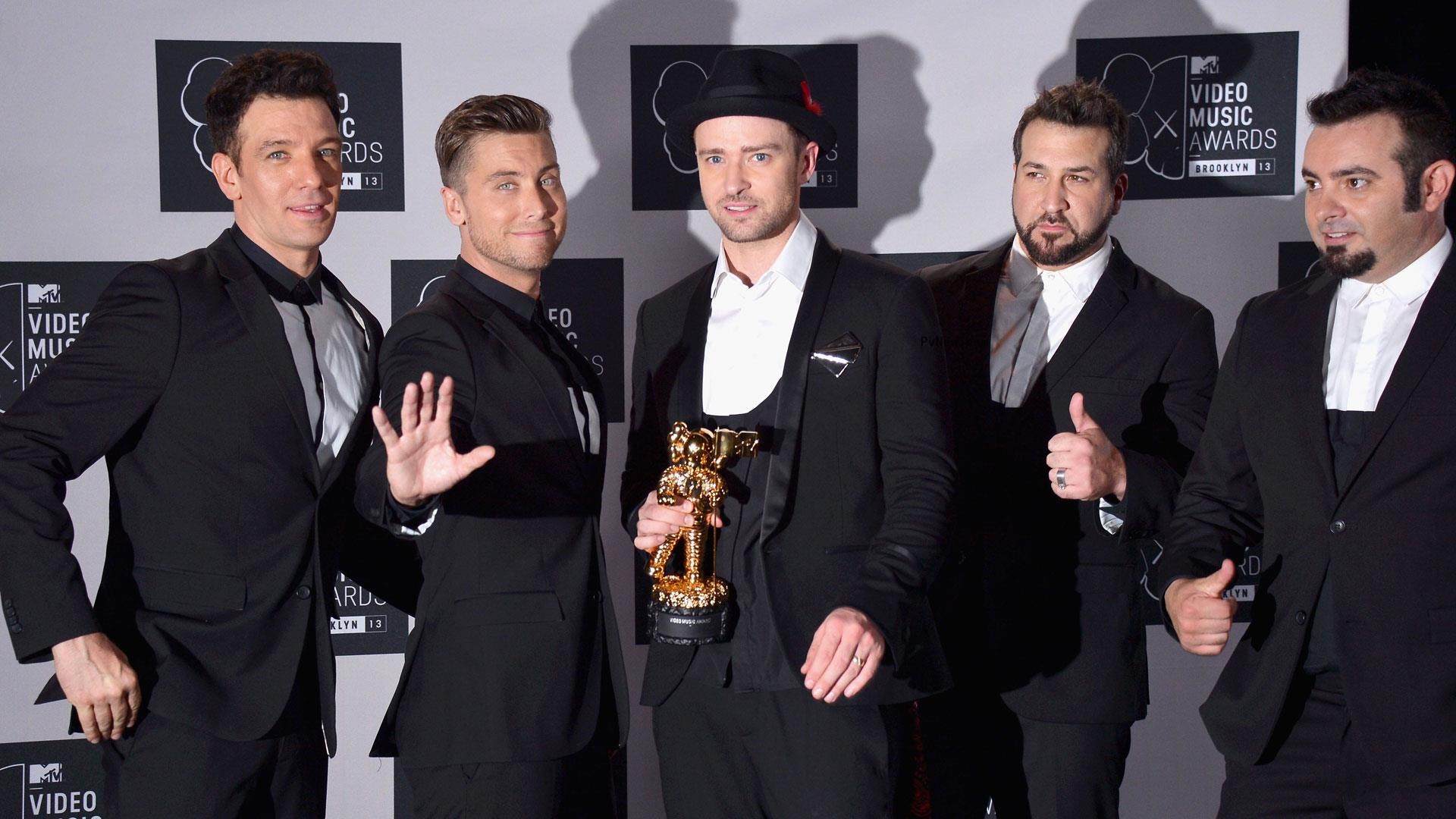 Justin Timberlake Slyly Co<i></i>nfirms NSYNC Will Appear on New Song ‘Paradise’ for His Upcoming Album