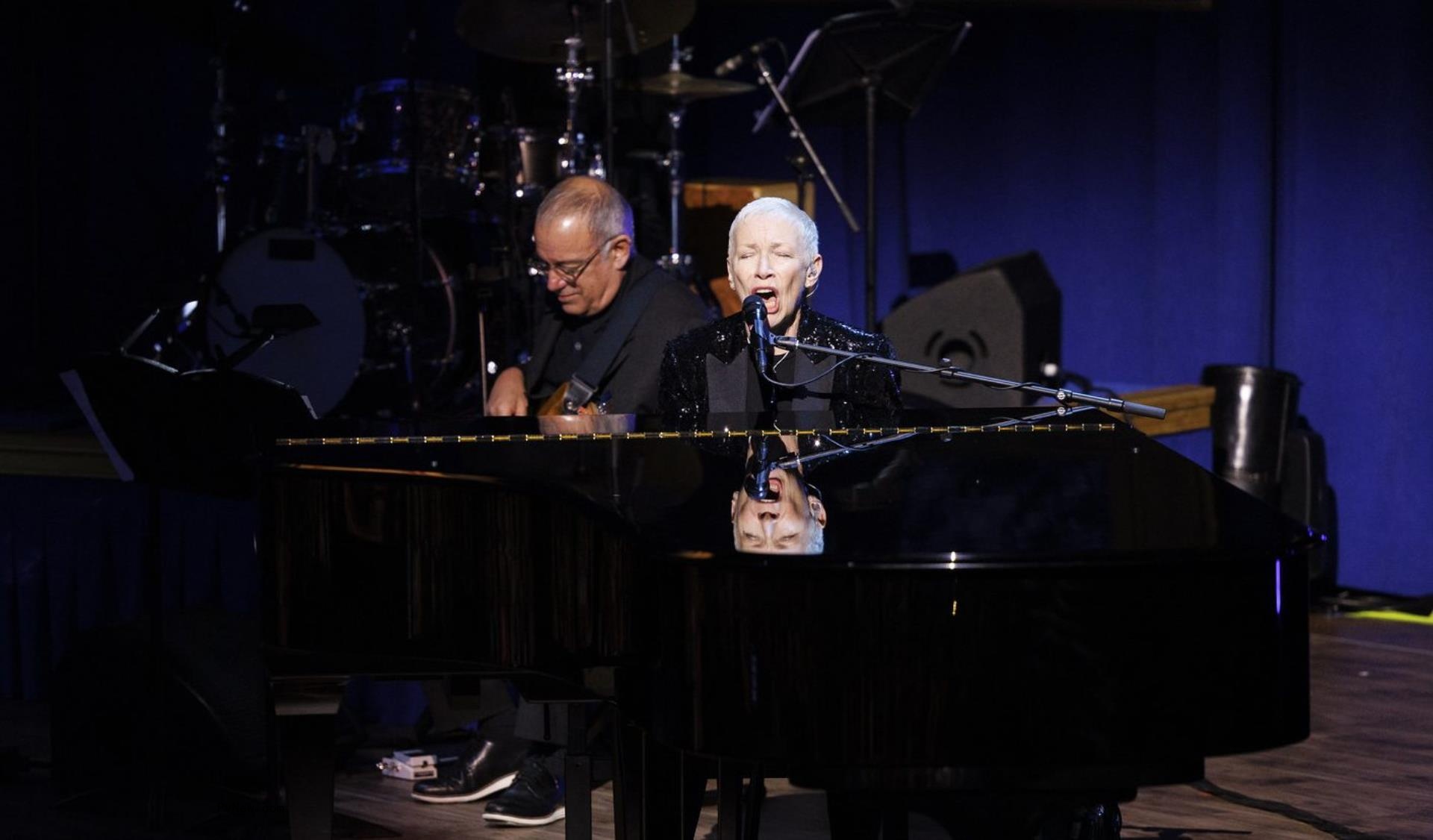 Annie Lennox on Paying Homage to Joni Mitchell in PBS ‘Gershwin Prize’ Special: ‘She’s in My Blood’