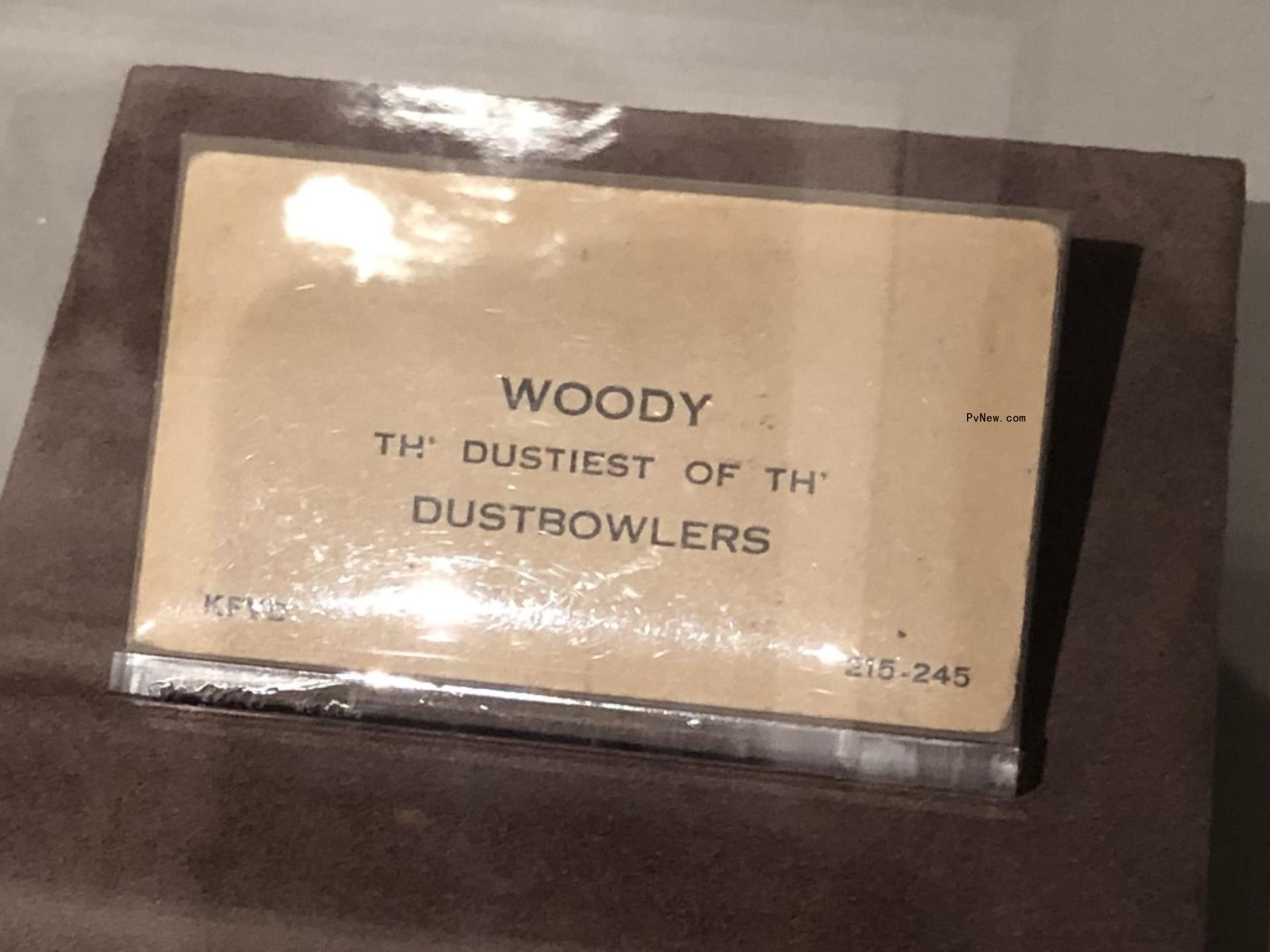 Stunning Woody Guthrie Exhibit, With Items From Bob Dylan and John Lennon, Opens in New York