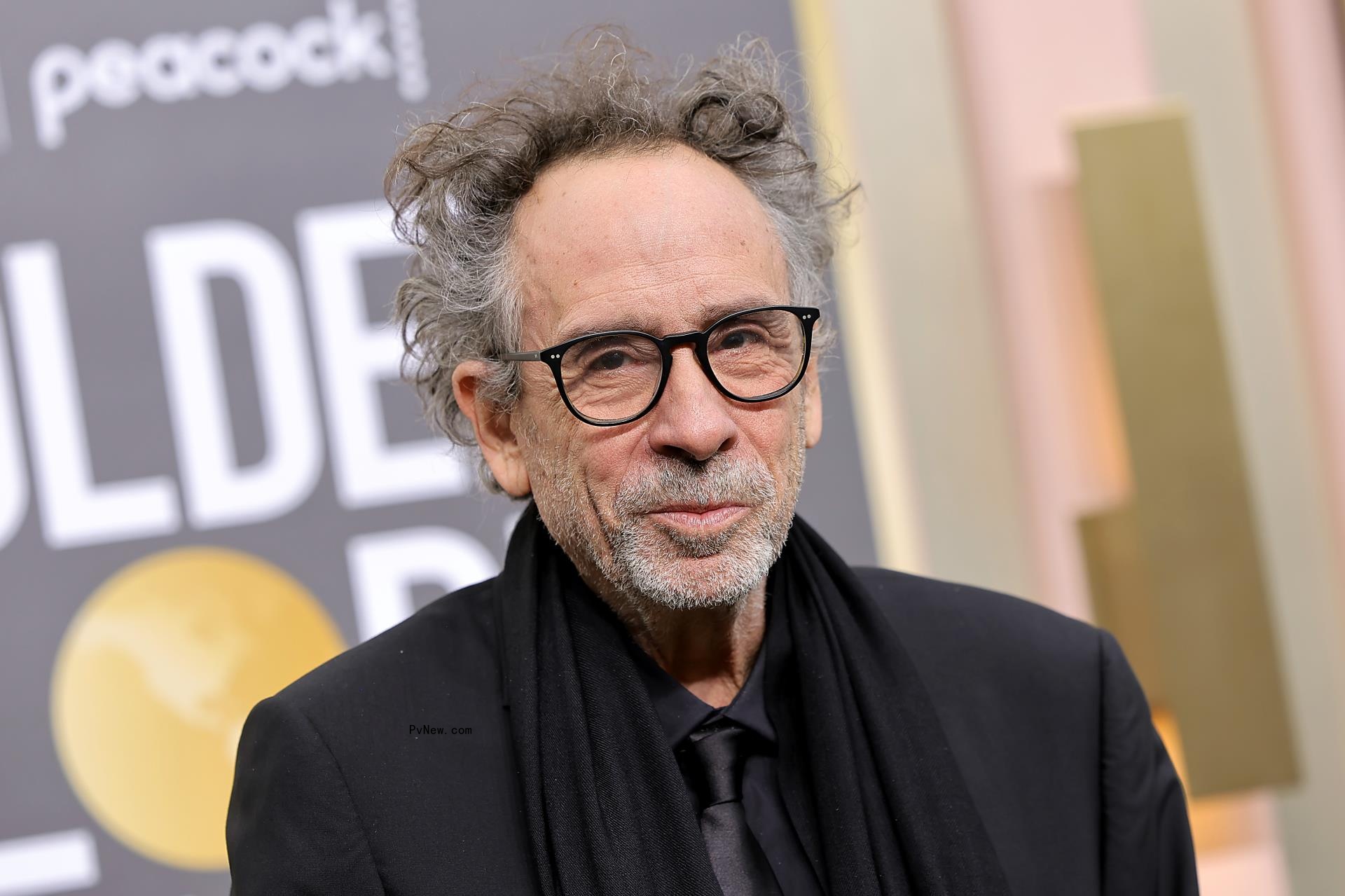 Tim Burton to Direct ‘Attack of the Fifty Foot Woman’ Remake With ‘Gone Girl’ Author Gillian Flynn