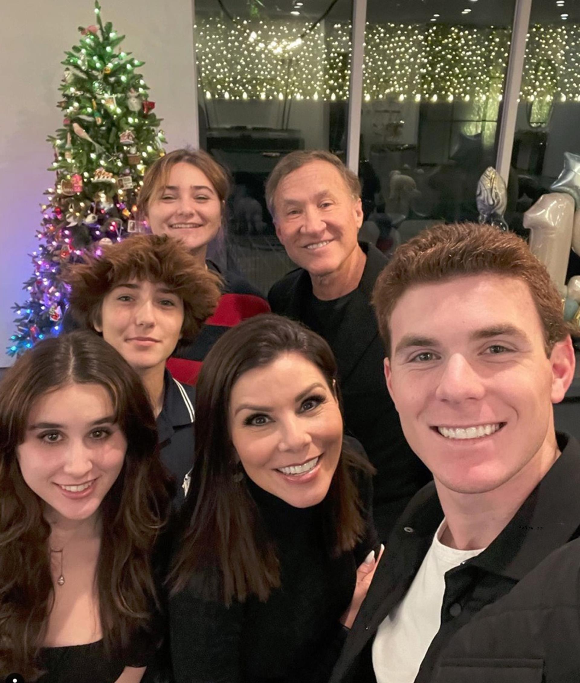 Terry Dubrow, Heather Dubrow and their four kids