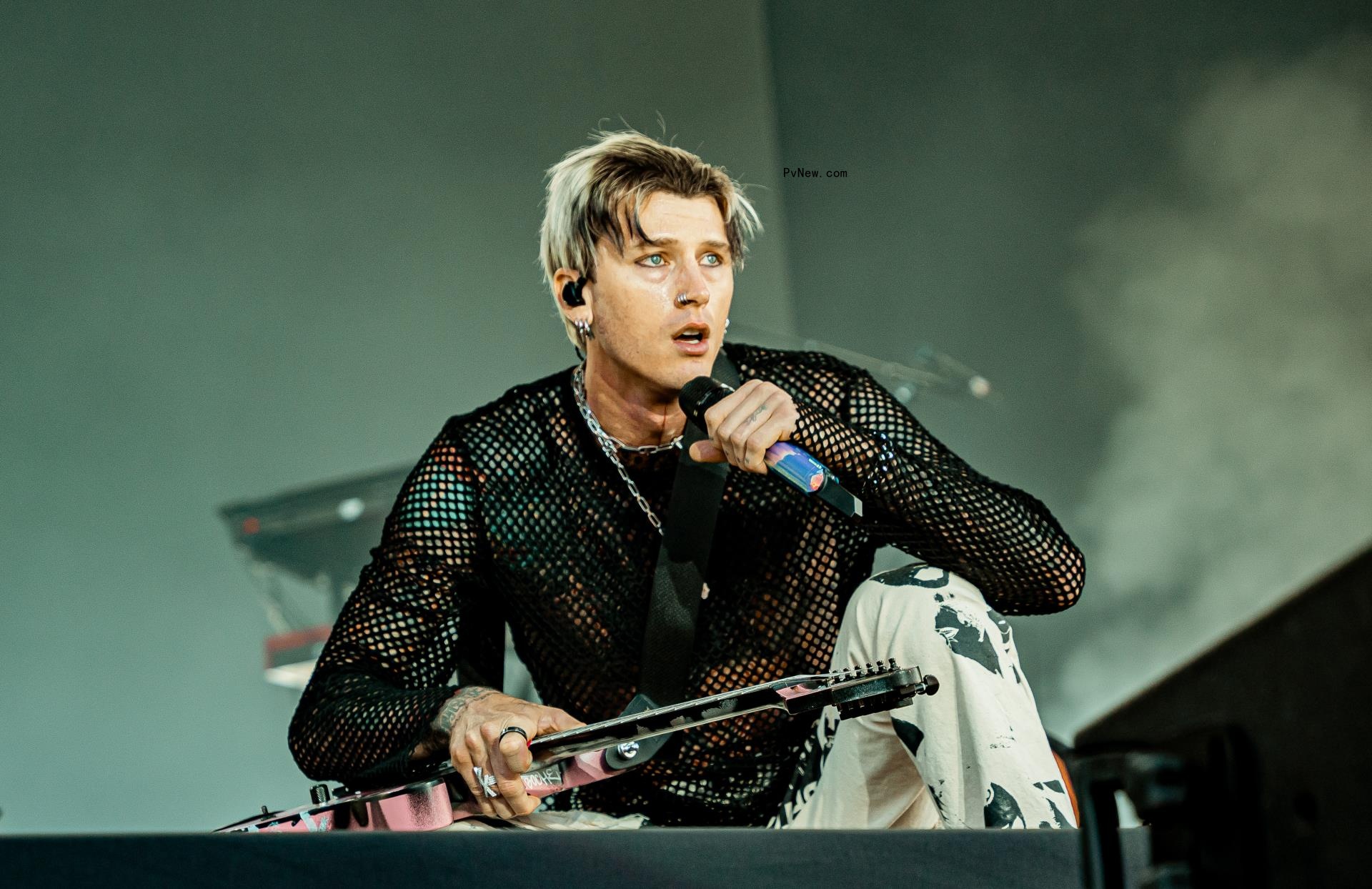 Machine Gun Kelly on stage