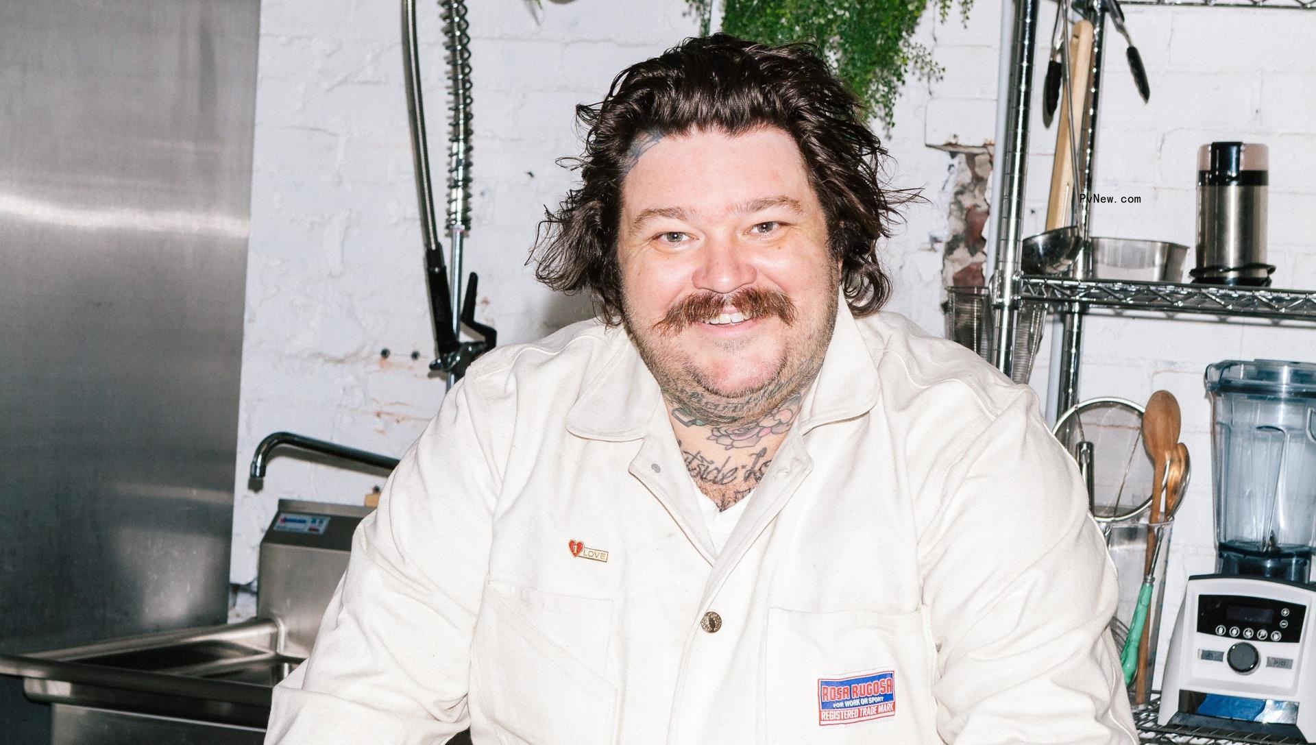 ‘The Bear’ Star Matty Matheson Dro<i></i>ps Free Digital Cookbook, ‘Cookin’ Somethin’ for College’