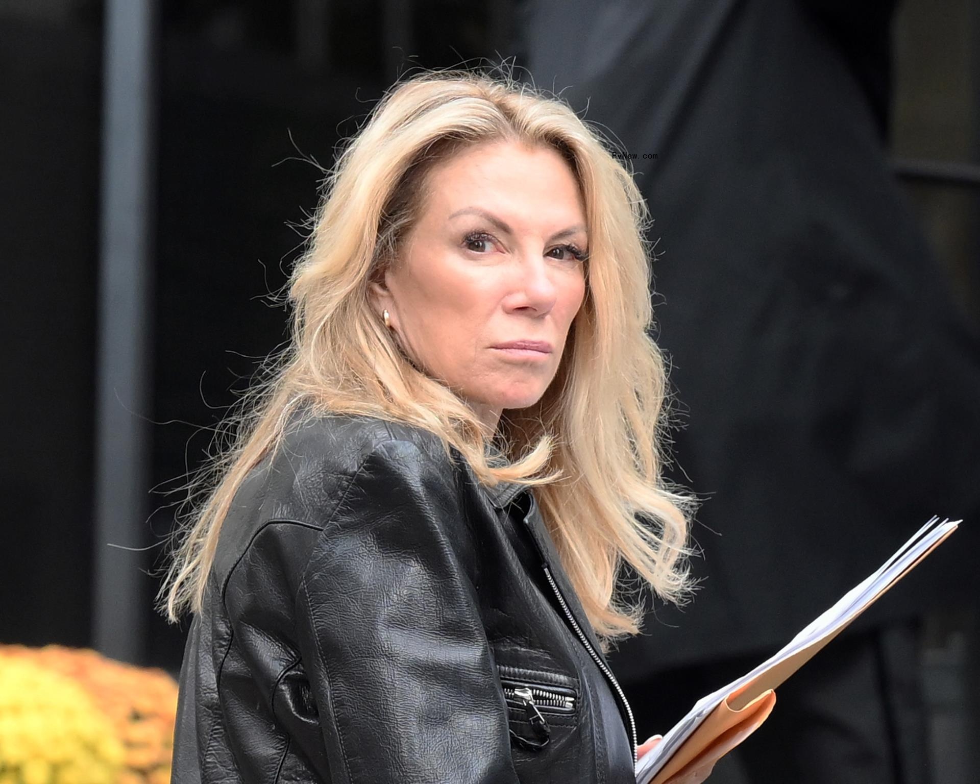 Ramona SInger