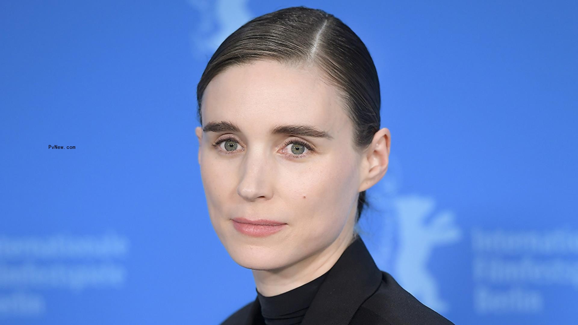 Roo<i></i>ney Mara Says She ‘Learned Pretty Early’ to Choose Her Projects ba<i></i>sed on the Director: ‘I Had Some Bad Experiences’
