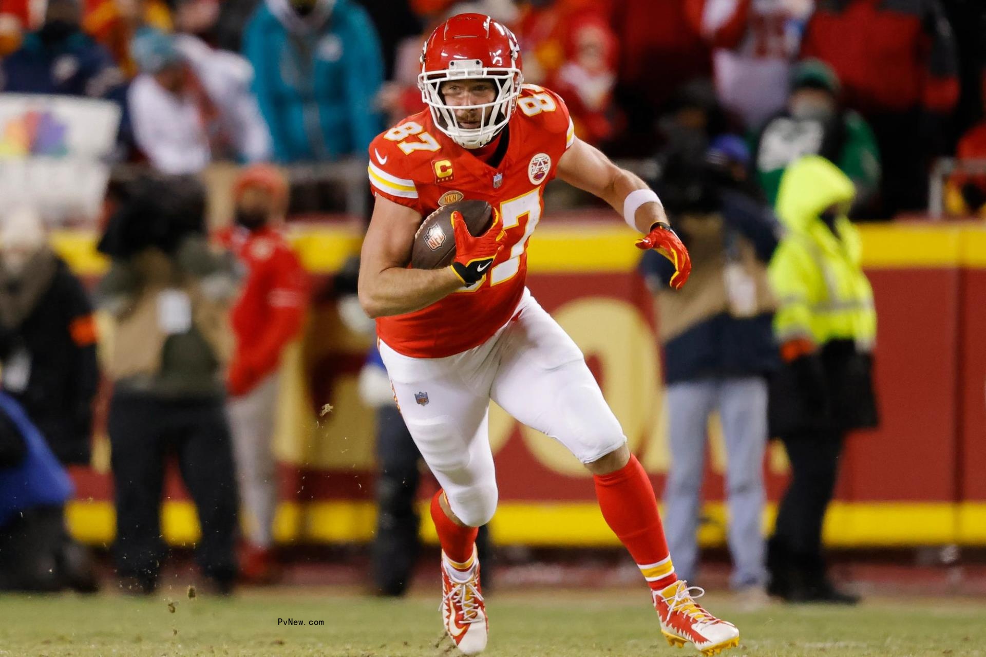 Companies are reportedly looking to offer Travis Kelce up to $1 million to appear at events on Super Bowl week — if the Chiefs aren't playing in the game.