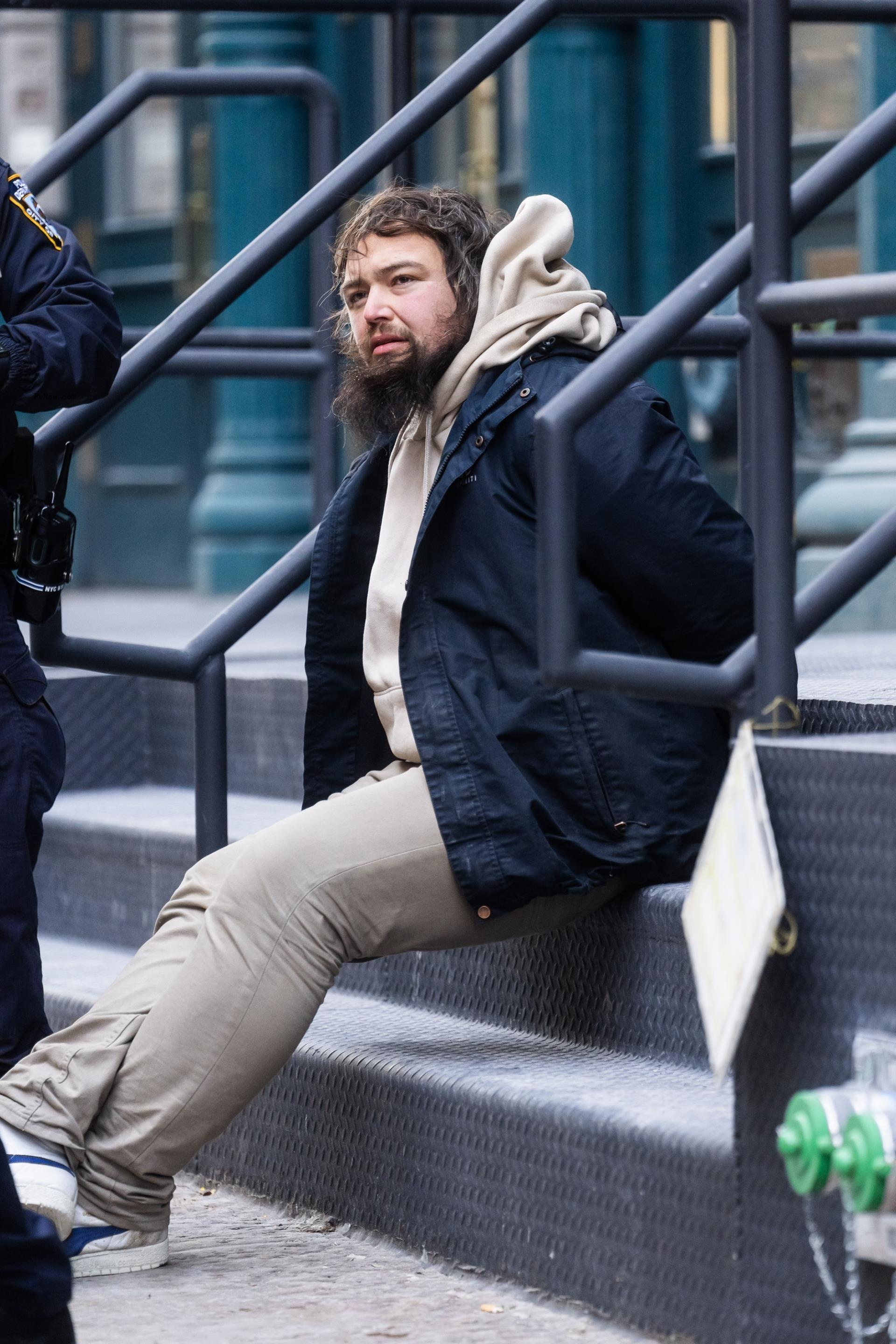 Taylor Swift's alleged stalker getting arrested.