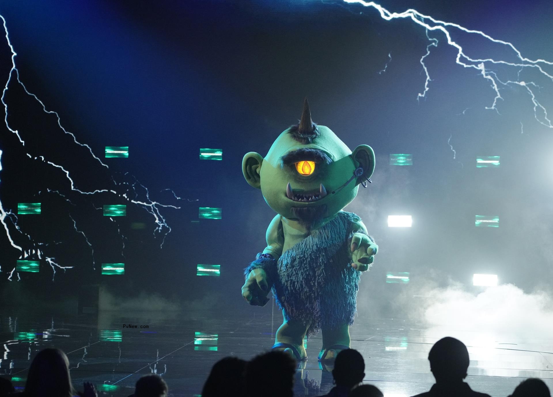 ‘The Masked Singer’ Season 7 Premiere Reveals Identity of McTerrier, After Unprecedented Costume Malfunction