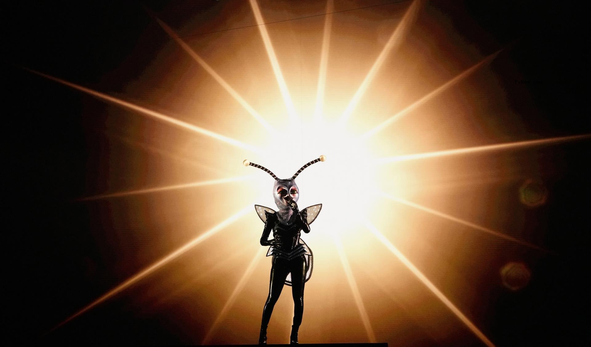 ‘The Masked Singer’ Season 7 Premiere Reveals Identity of McTerrier, After Unprecedented Costume Malfunction