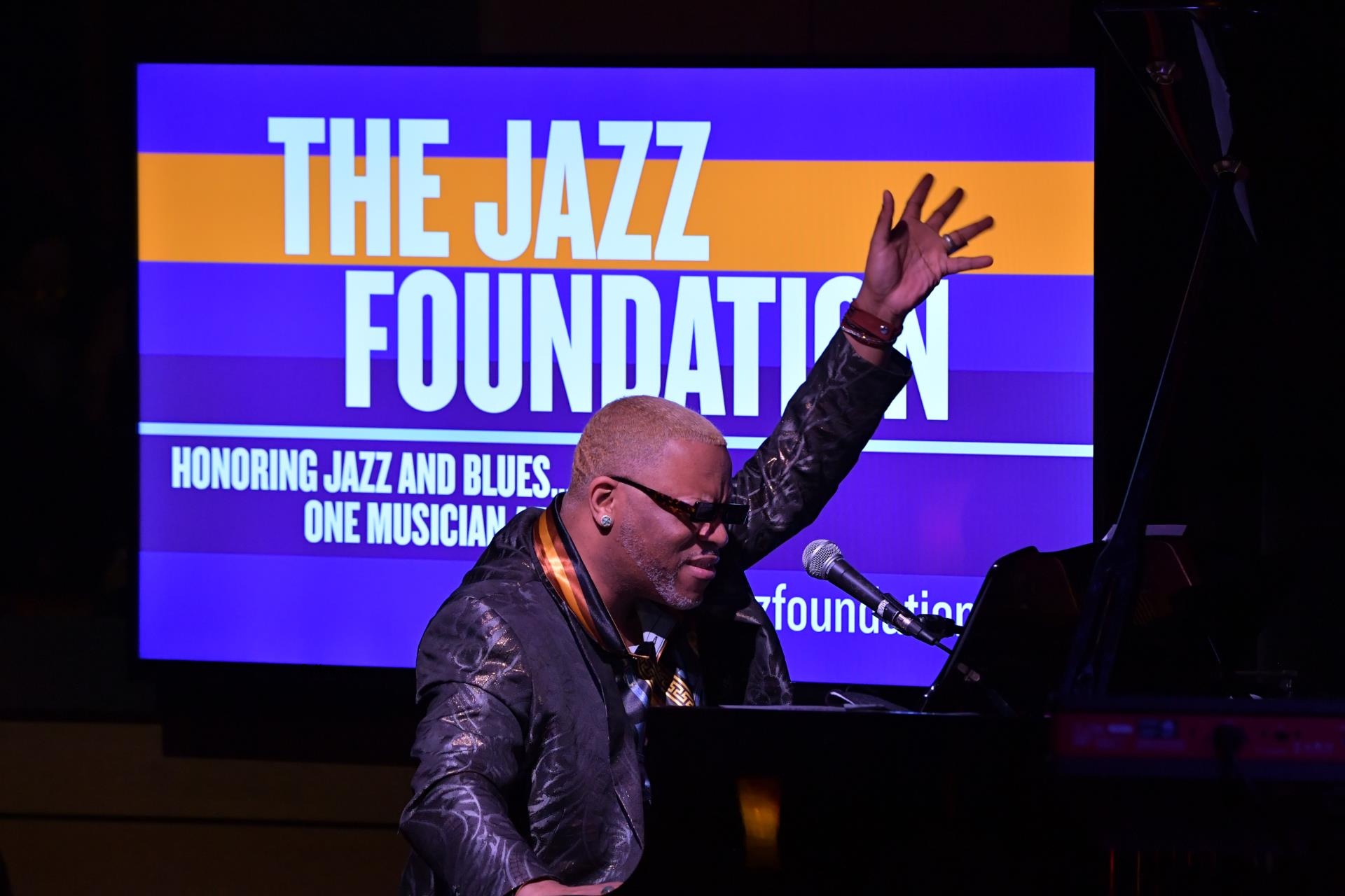Randy Newman, Jackson Browne, Jeffrey Wright, Merry Clayton and More Raise Mo<i></i>ney for Musicians in Crisis at Jazz Foundation Benefit