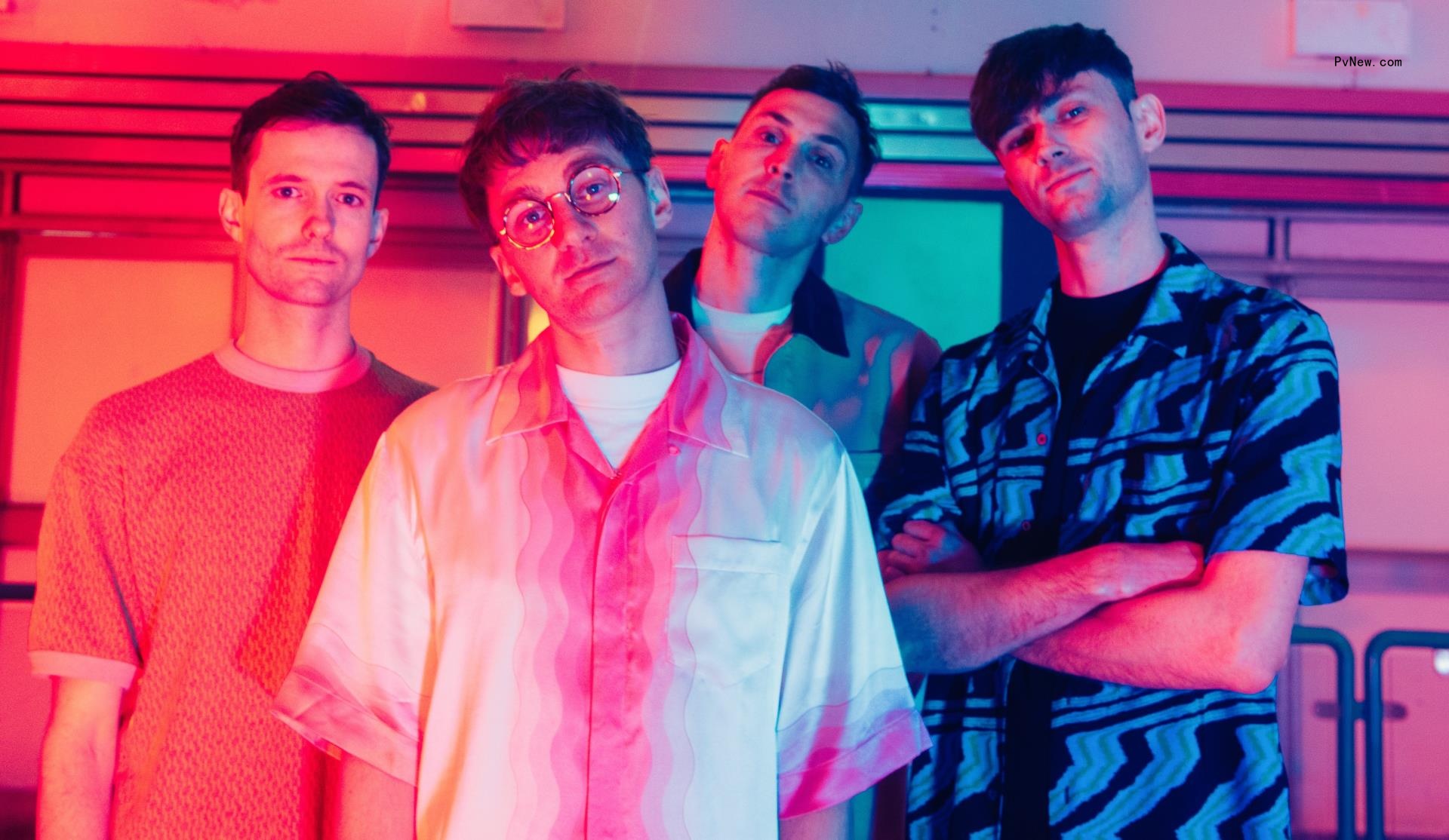Glass Animals Tops Hot 100 and Global Song Charts, as ‘Encanto’ Remains No. 1 Album
