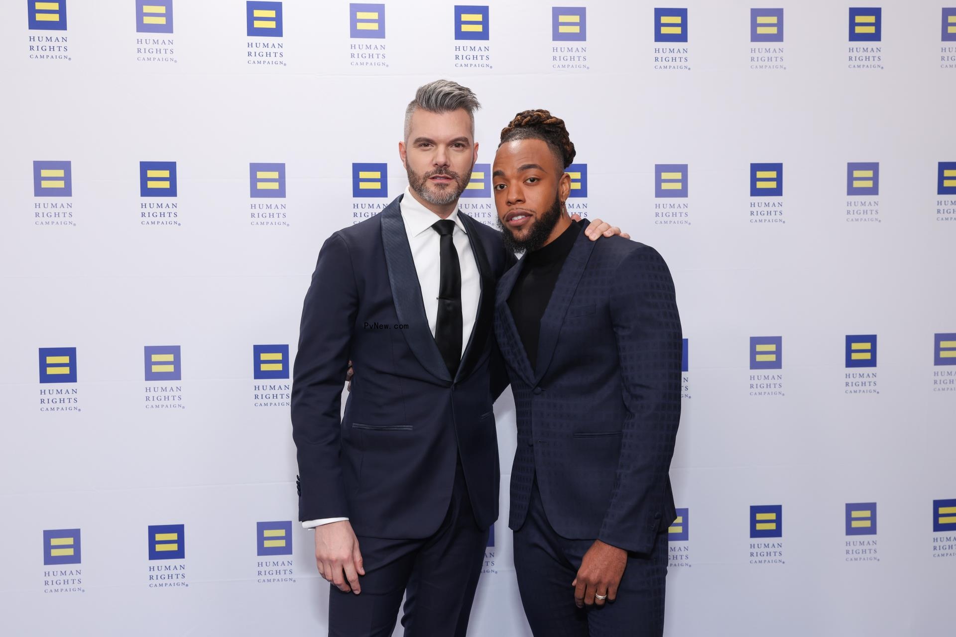 Brandi Carlile, Brian Michael Smith Give Impassio<i></i>ned Speeches a<i></i>bout Anti-LGBTQ+ Bills at Human Rights Campaign Dinner