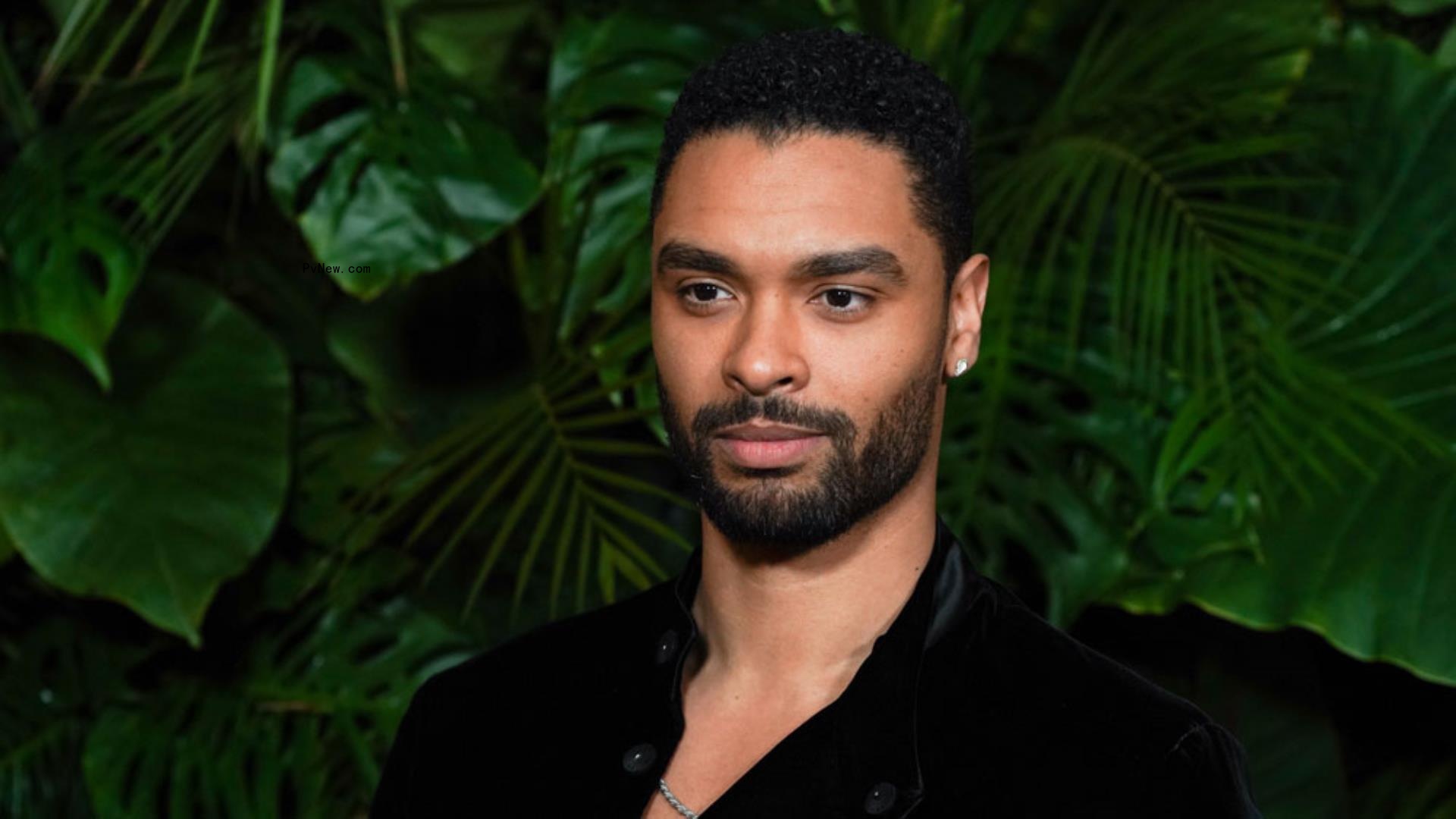 2022 Oscar Party Pictures: Regé-Jean Page, Kristen Stewart and Jessica Chastain