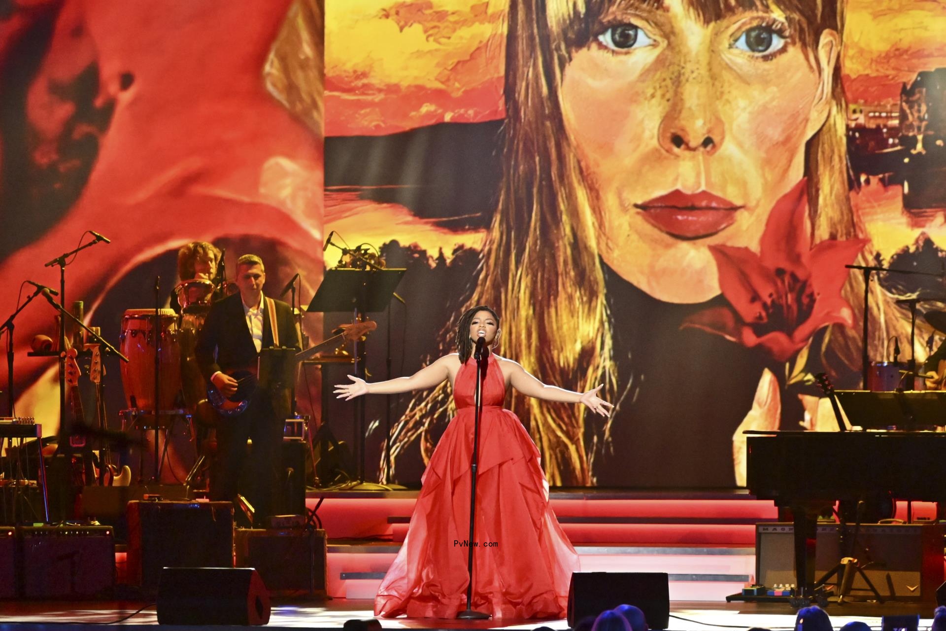 Joni Mitchell Has a Vegas Evening as Brandi Carlile, Jon Batiste and All-Star Cast Offer Three-Hour Salute for MusiCares