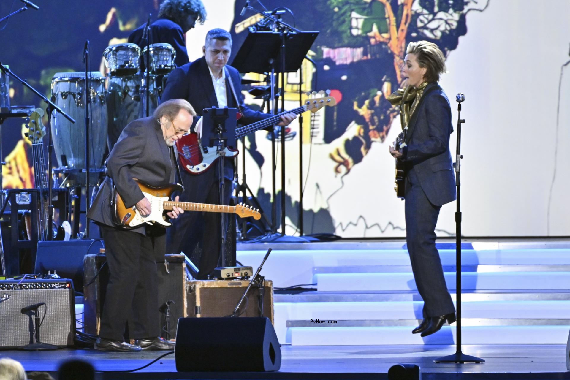 Joni Mitchell Has a Vegas Evening as Brandi Carlile, Jon Batiste and All-Star Cast Offer Three-Hour Salute for MusiCares