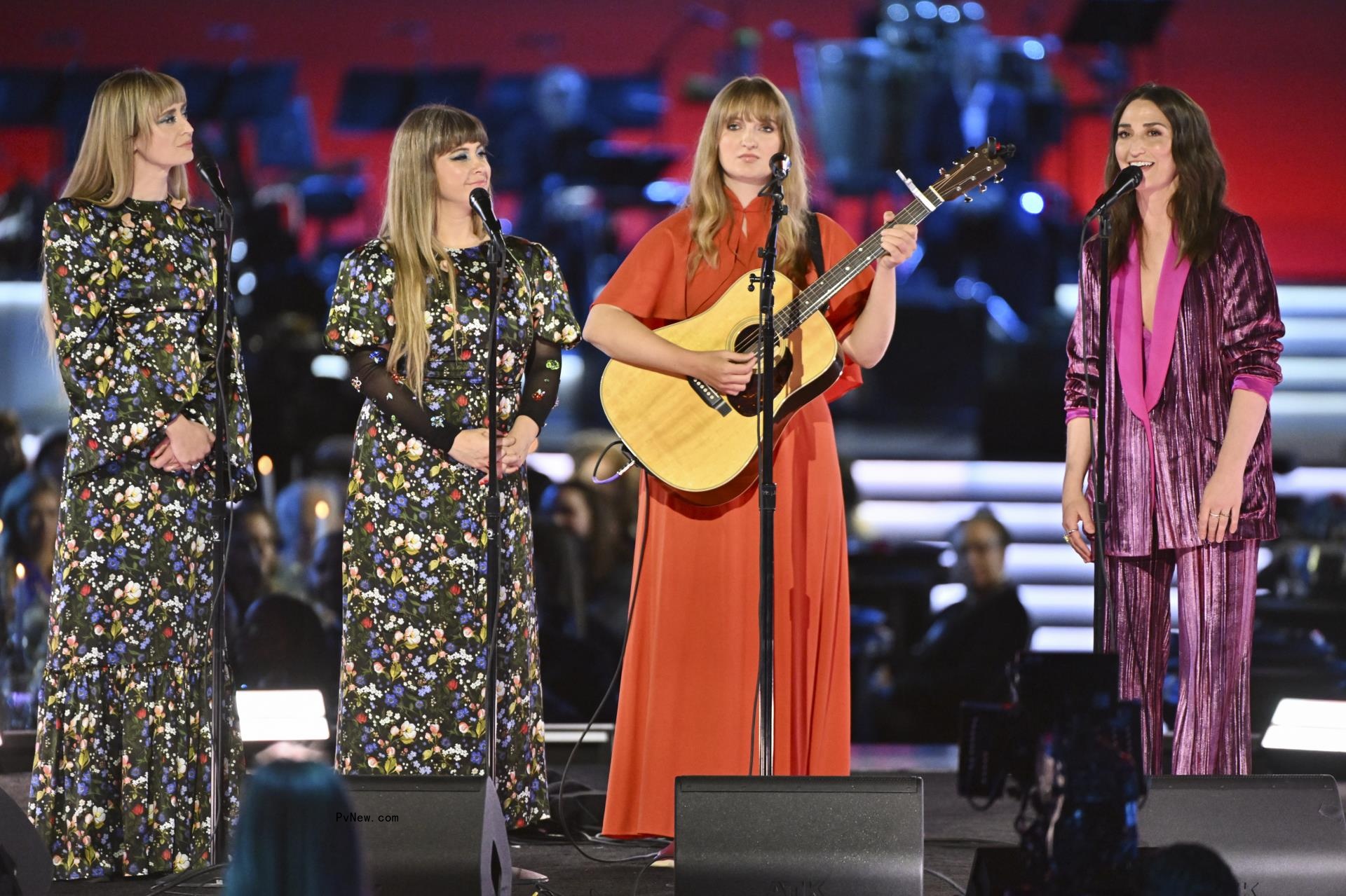 Joni Mitchell Has a Vegas Evening as Brandi Carlile, Jon Batiste and All-Star Cast Offer Three-Hour Salute for MusiCares