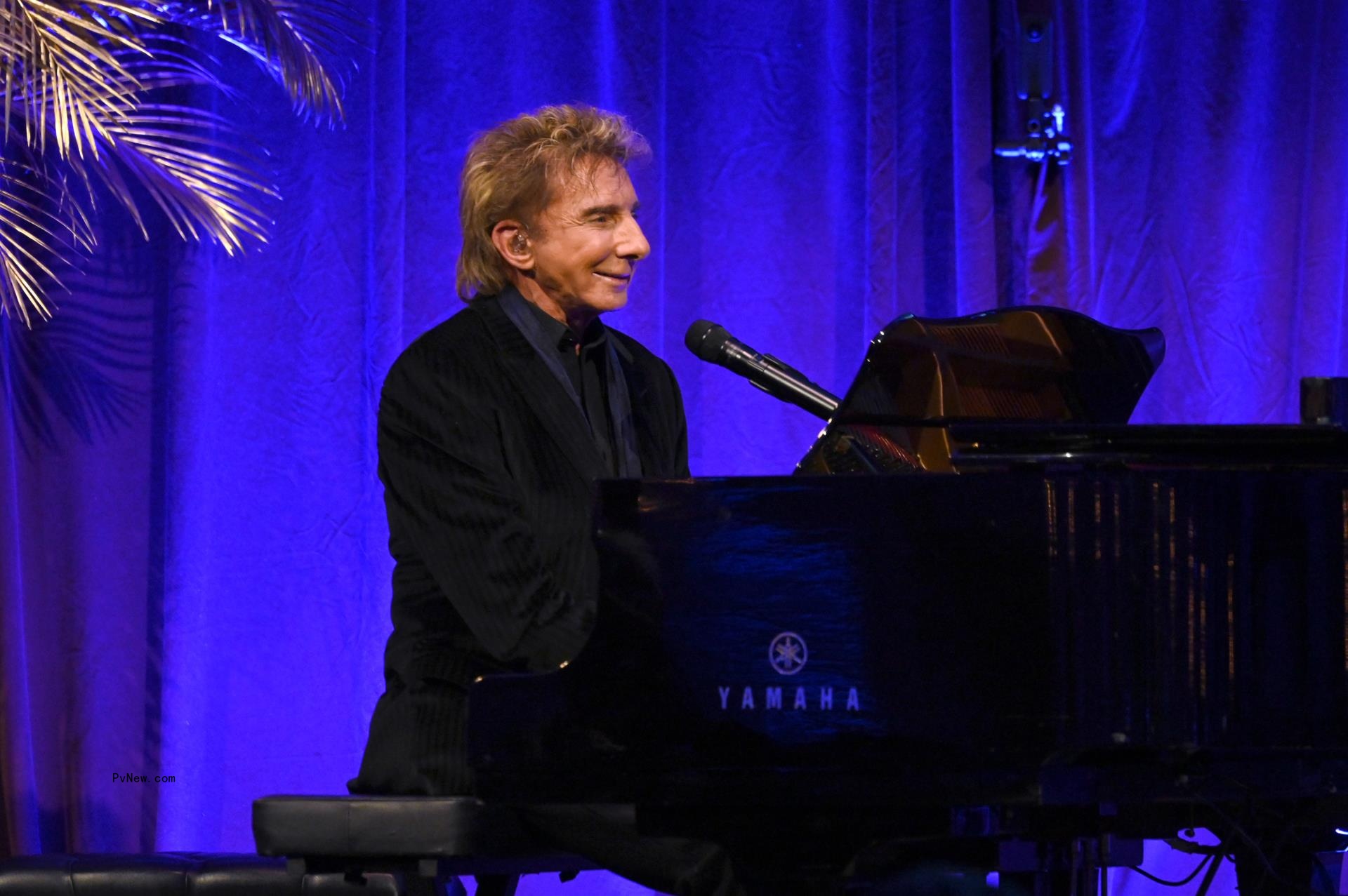 Bruce Springsteen Sings From Quarantine, Patti Smith Dazzles, Alicia Keys Serenades at Clive Davis’ 90th Birthday Bash