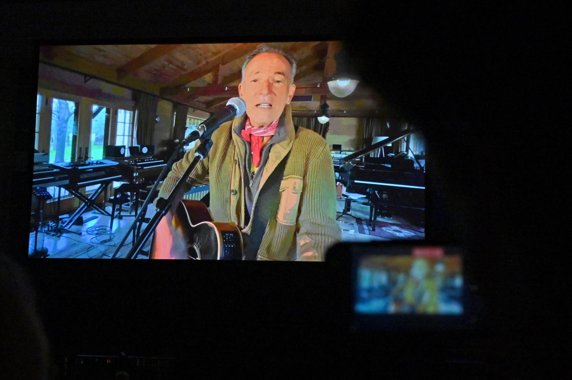 Bruce Springsteen Sings From Quarantine, Patti Smith Dazzles, Alicia Keys Serenades at Clive Davis’ 90th Birthday Bash